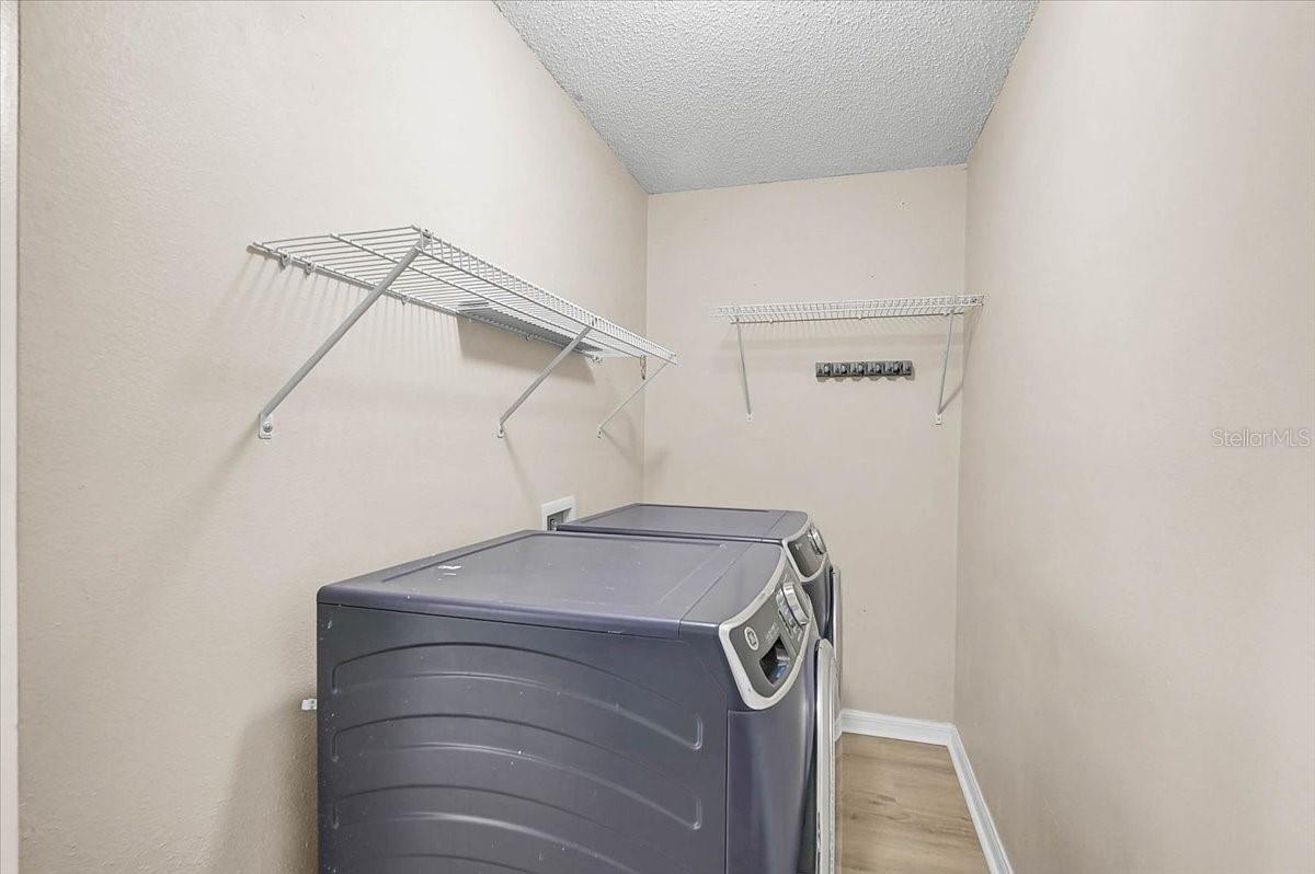 13616 LARAWAY DR — photo 22