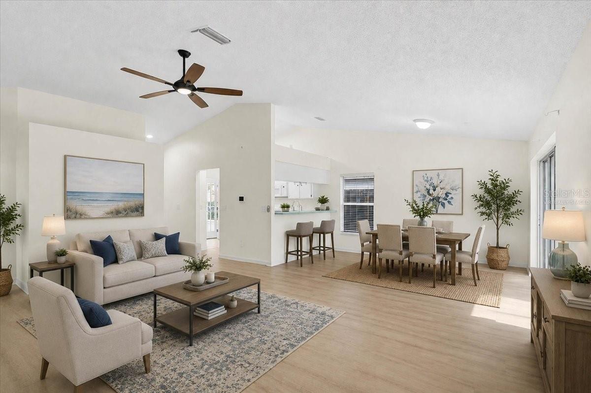 13616 LARAWAY DR — photo 3