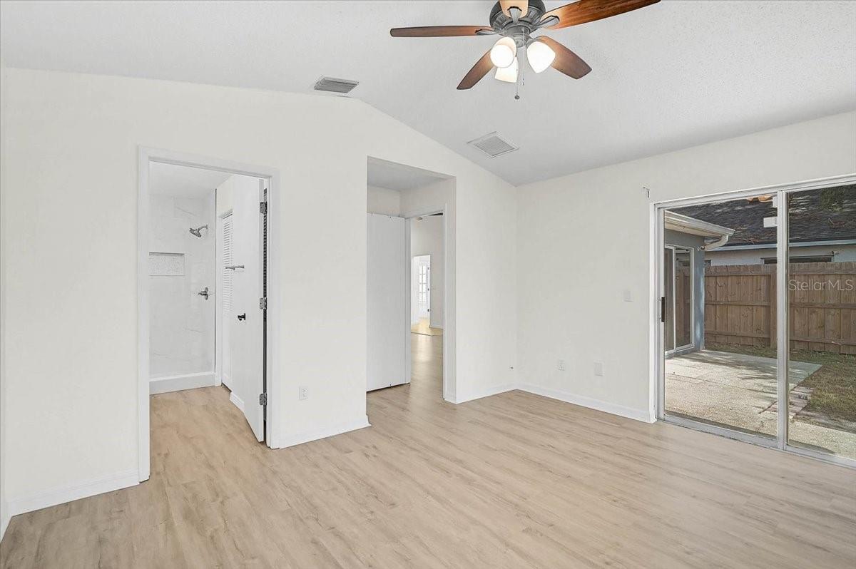 13616 LARAWAY DR — photo 14