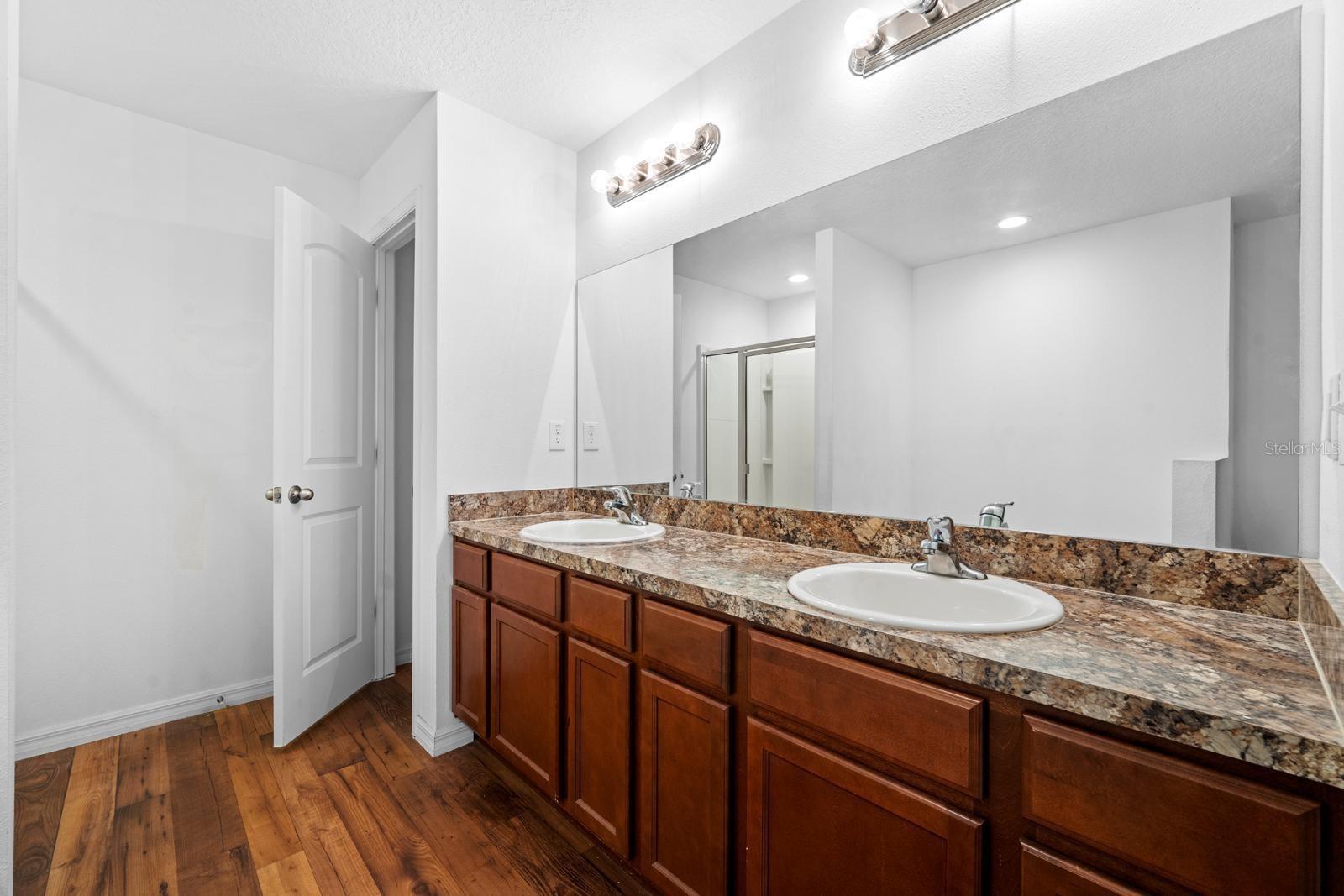 11837 THICKET WOOD DR — photo 22