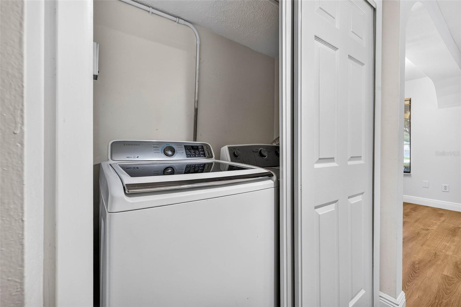 9005 PEBBLE CREEK DR — photo 21