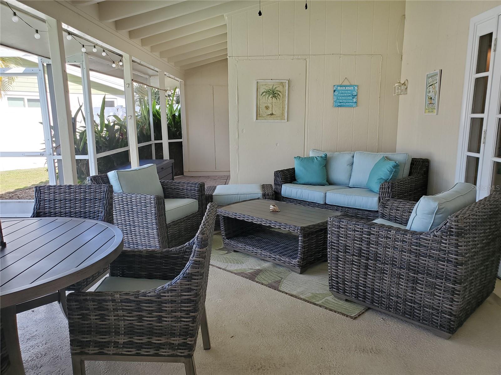 2745 CARDWELL WAY — photo 13