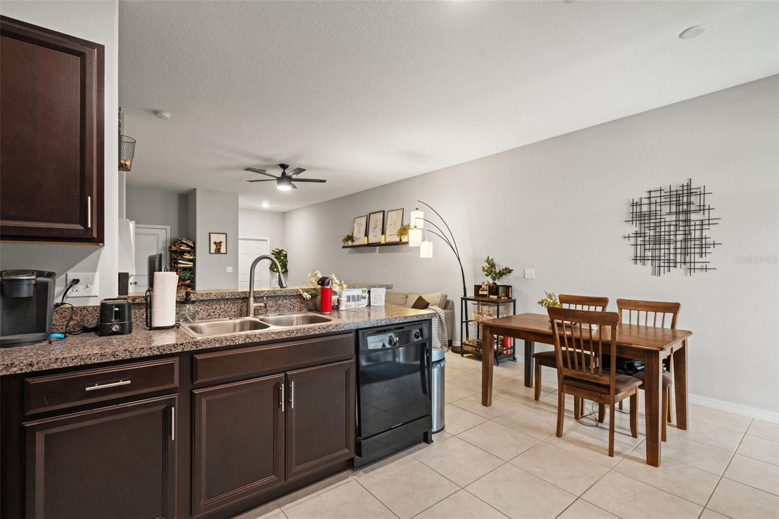 7627 FRENCH MARIGOLD AVE — photo 9