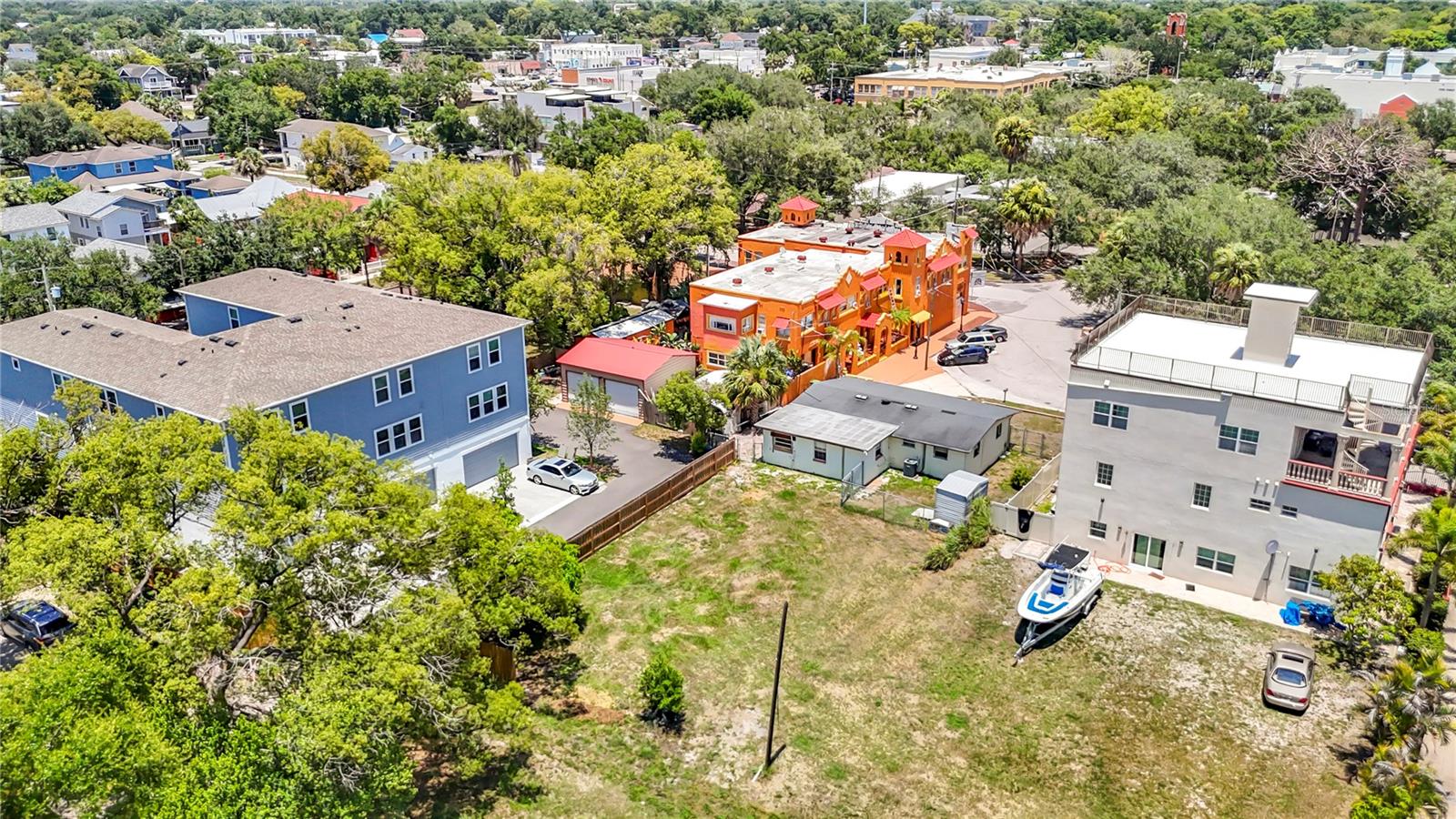2304 N HIGHLAND AVE — photo 16