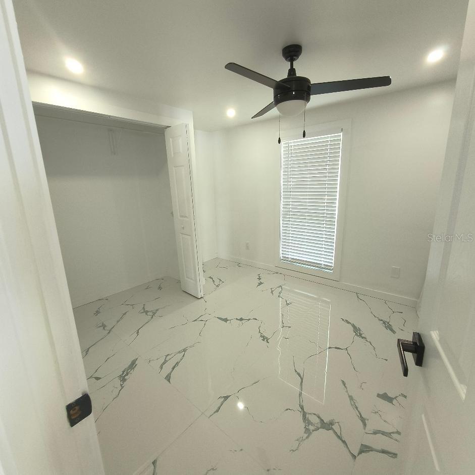 7019 FOUNTAIN AVE — photo 8