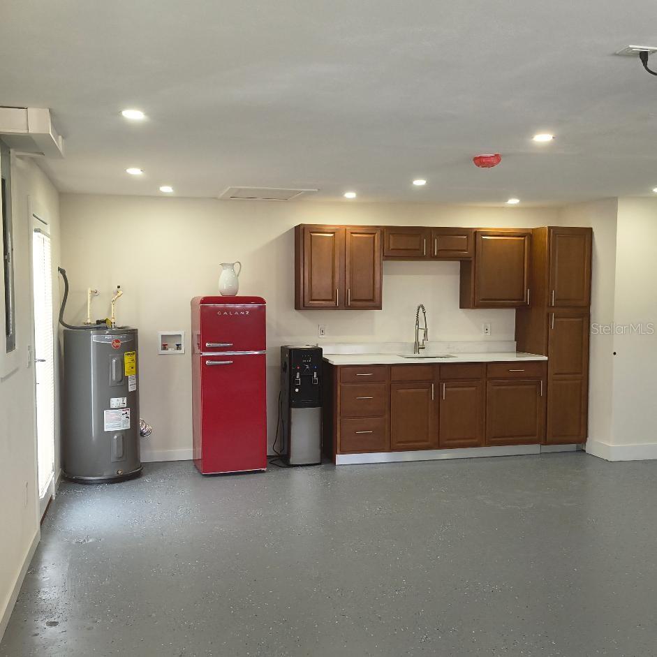 7019 FOUNTAIN AVE — photo 21