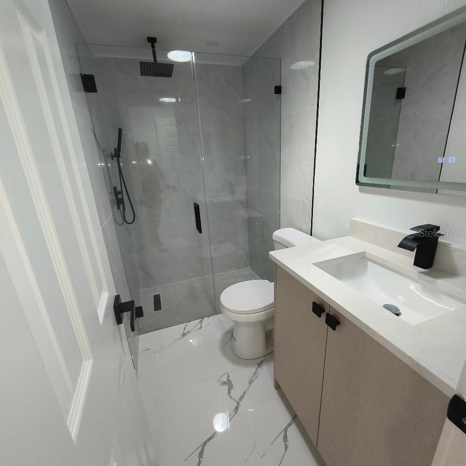 7019 FOUNTAIN AVE — photo 10