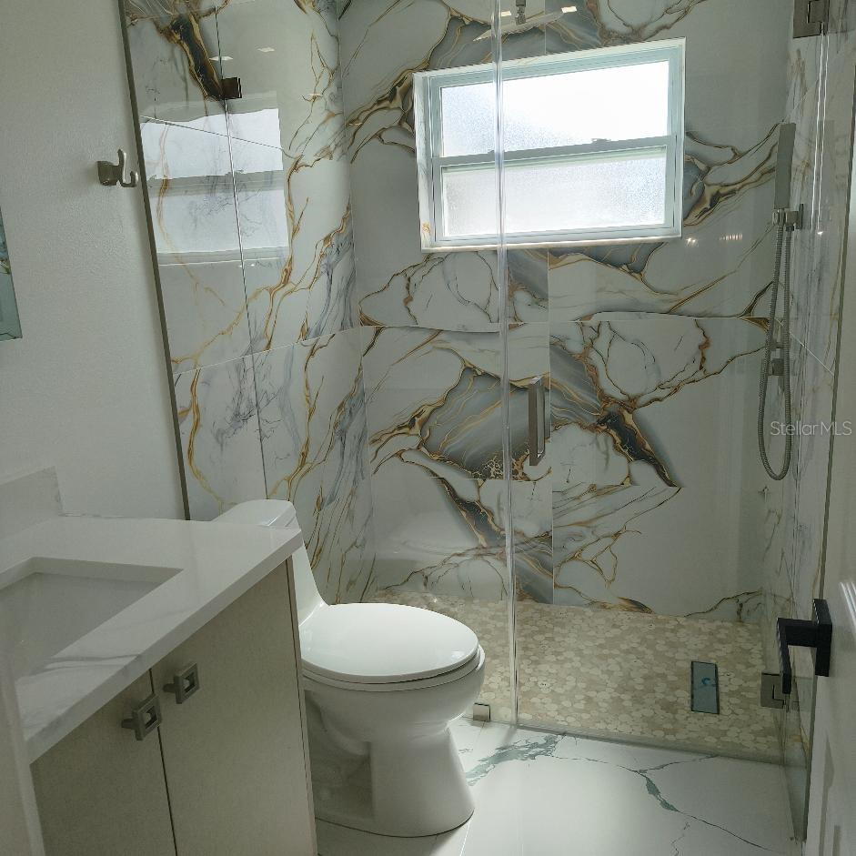7019 FOUNTAIN AVE — photo 5