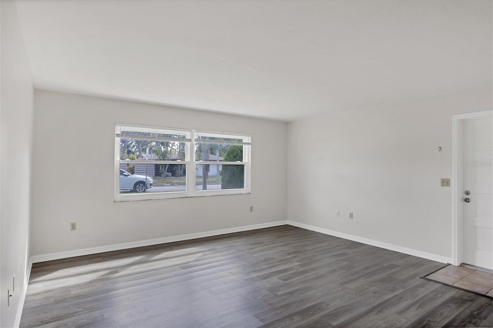 5800 HOLLYWOOD BLVD #312 — photo 6