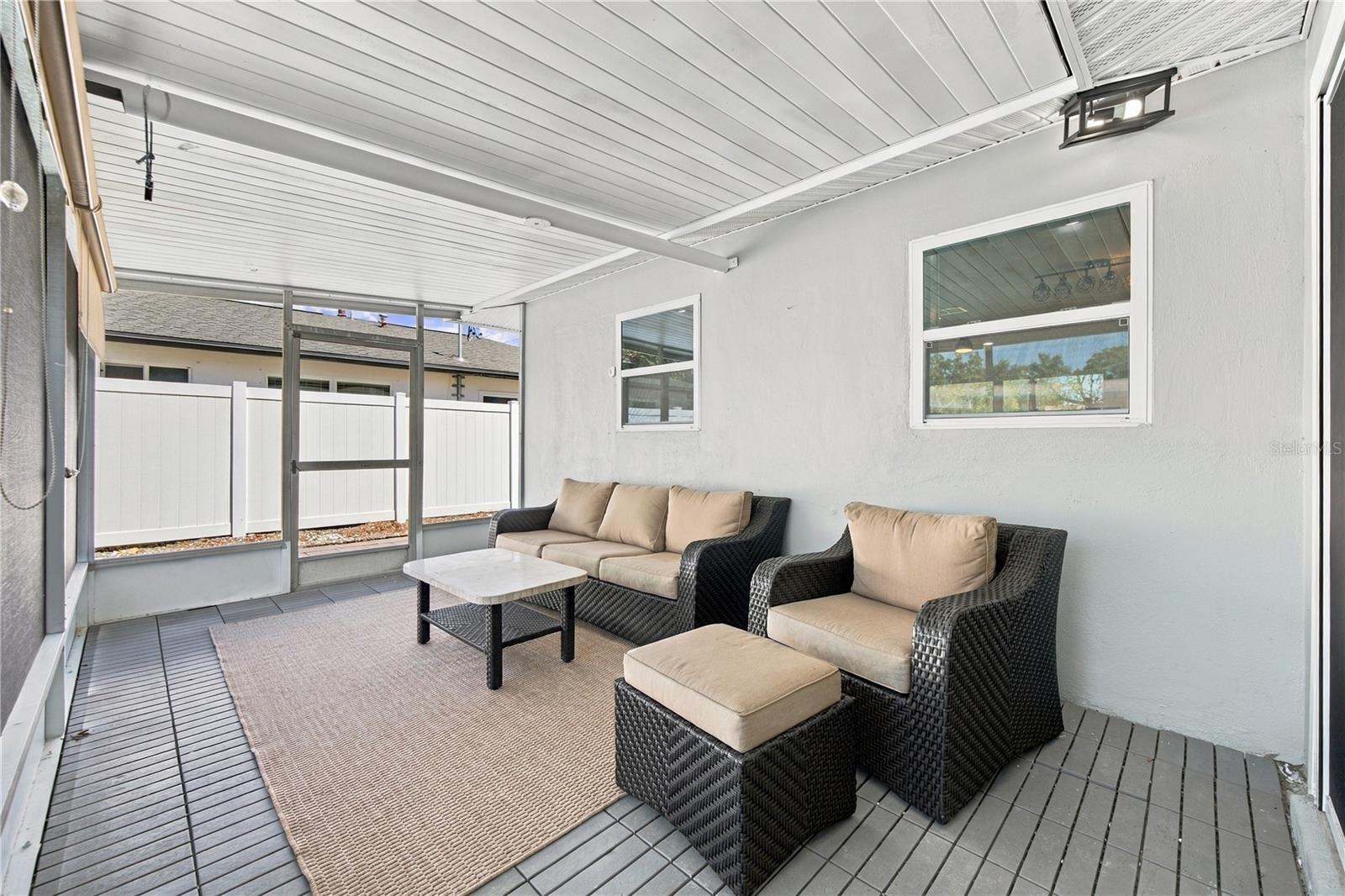 5920 DENVER ST NE — photo 31