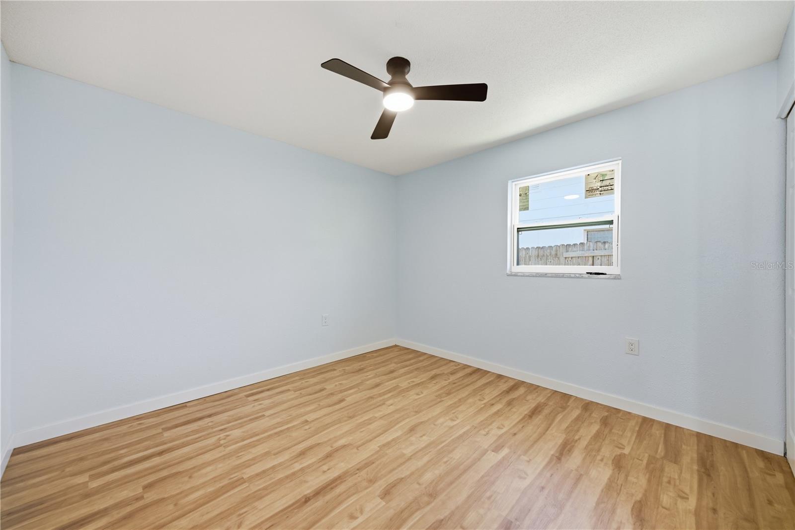 5920 DENVER ST NE — photo 15