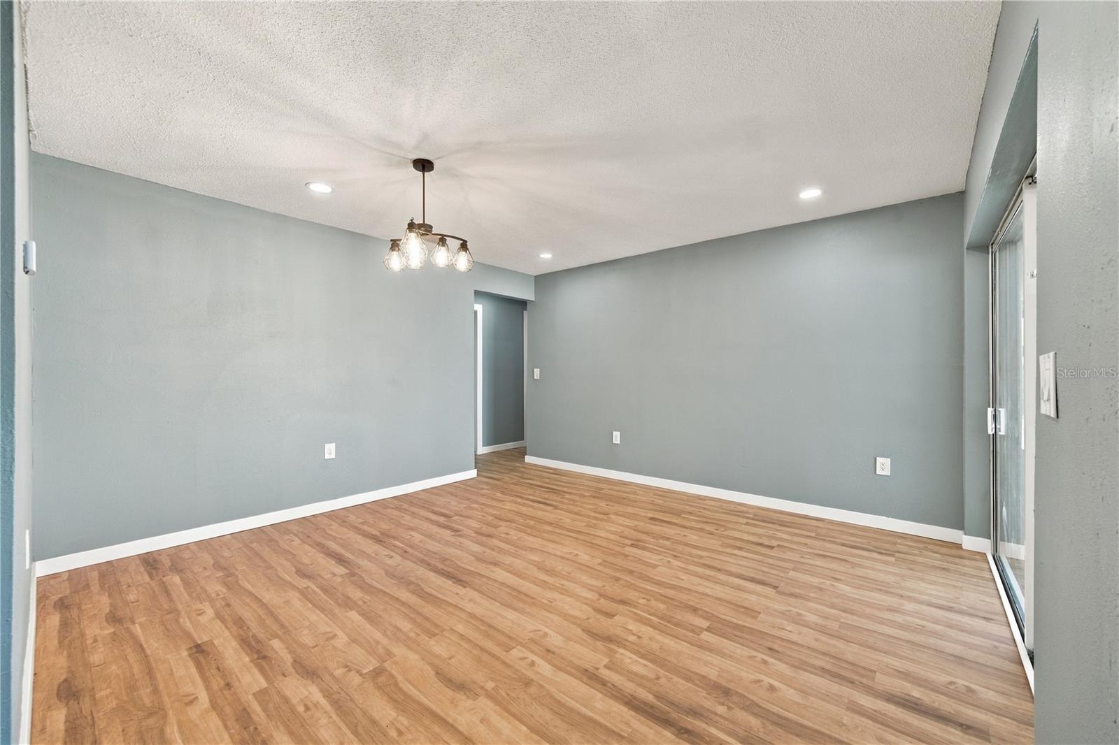 5920 DENVER ST NE — photo 30