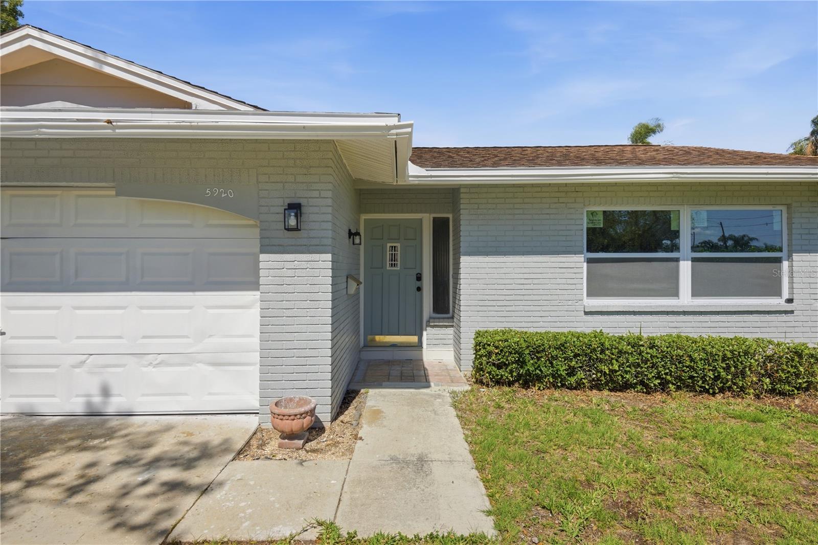 5920 DENVER ST NE — photo 31