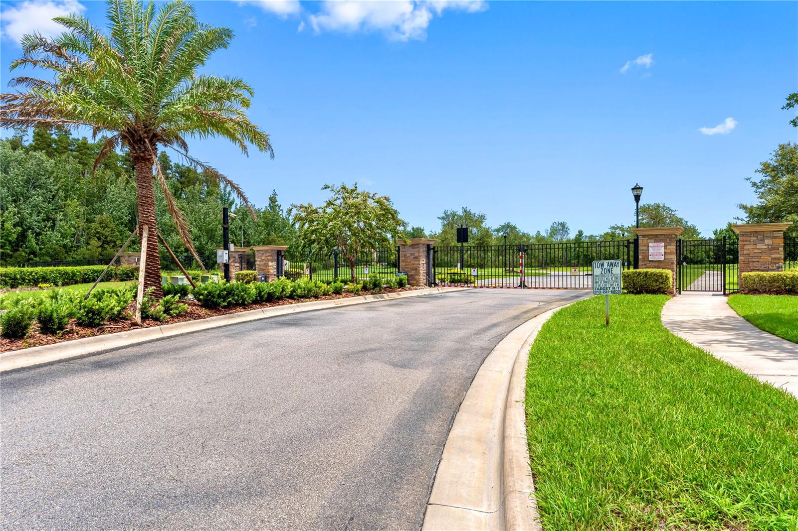19343 PADDOCK VIEW DR — photo 74