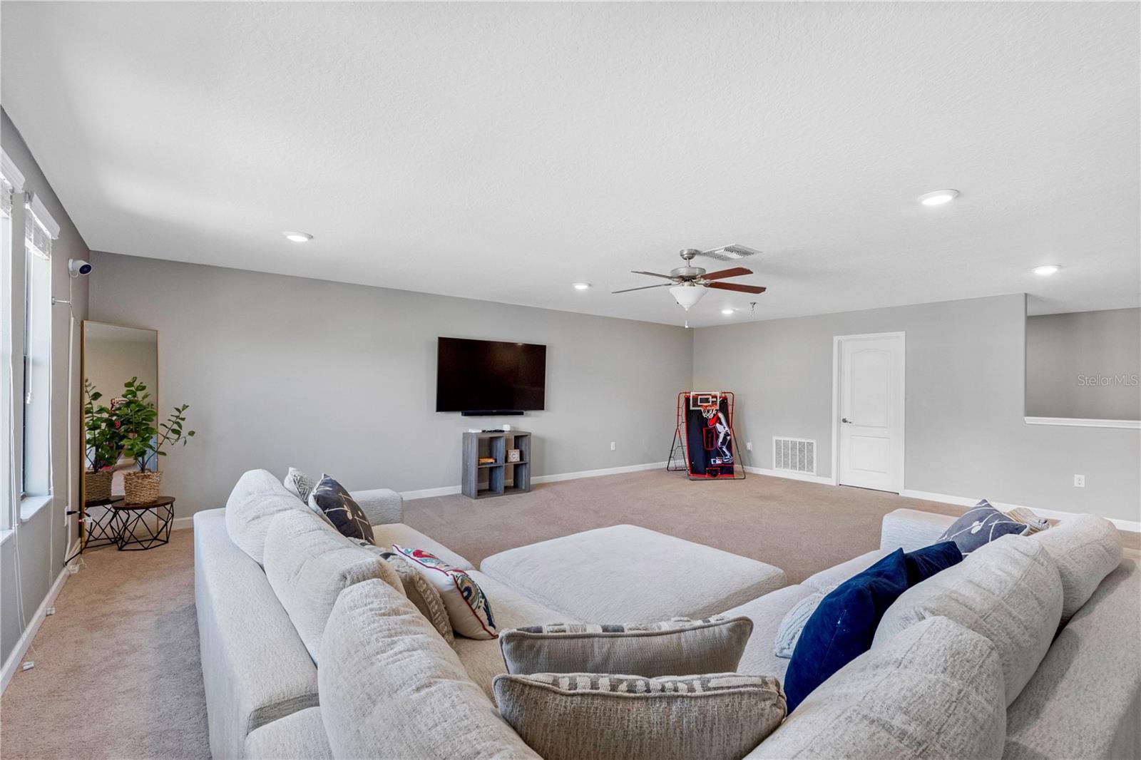 19343 PADDOCK VIEW DR — photo 42
