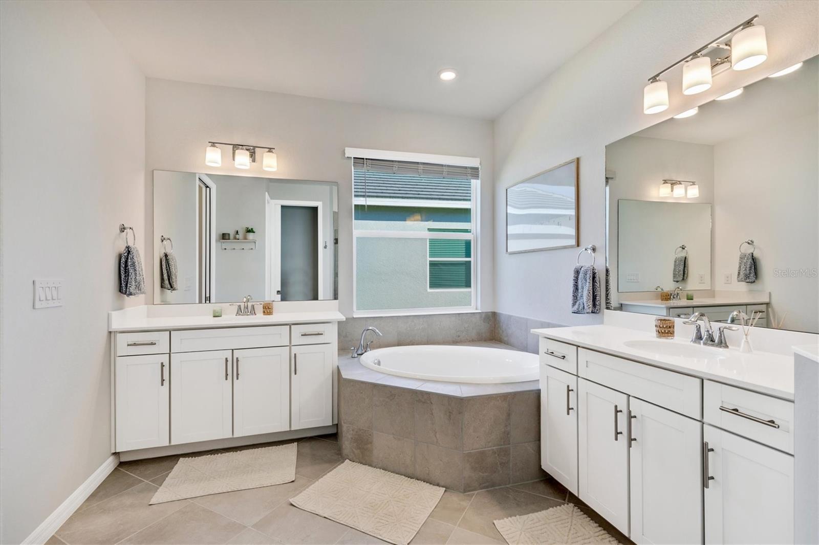 17617 SANTORINI CT — photo 27