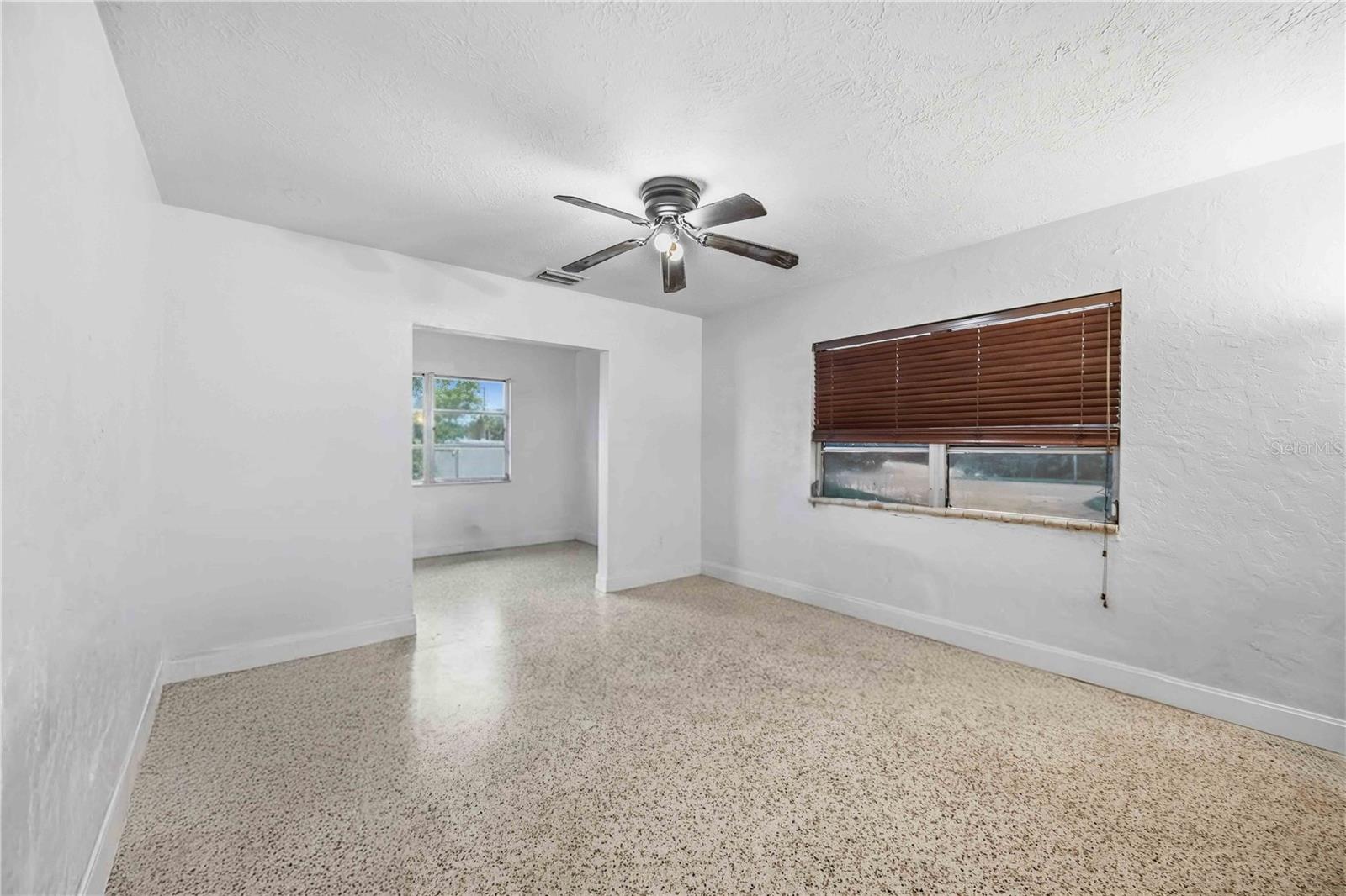 1909 BUCCANEER DR — photo 13