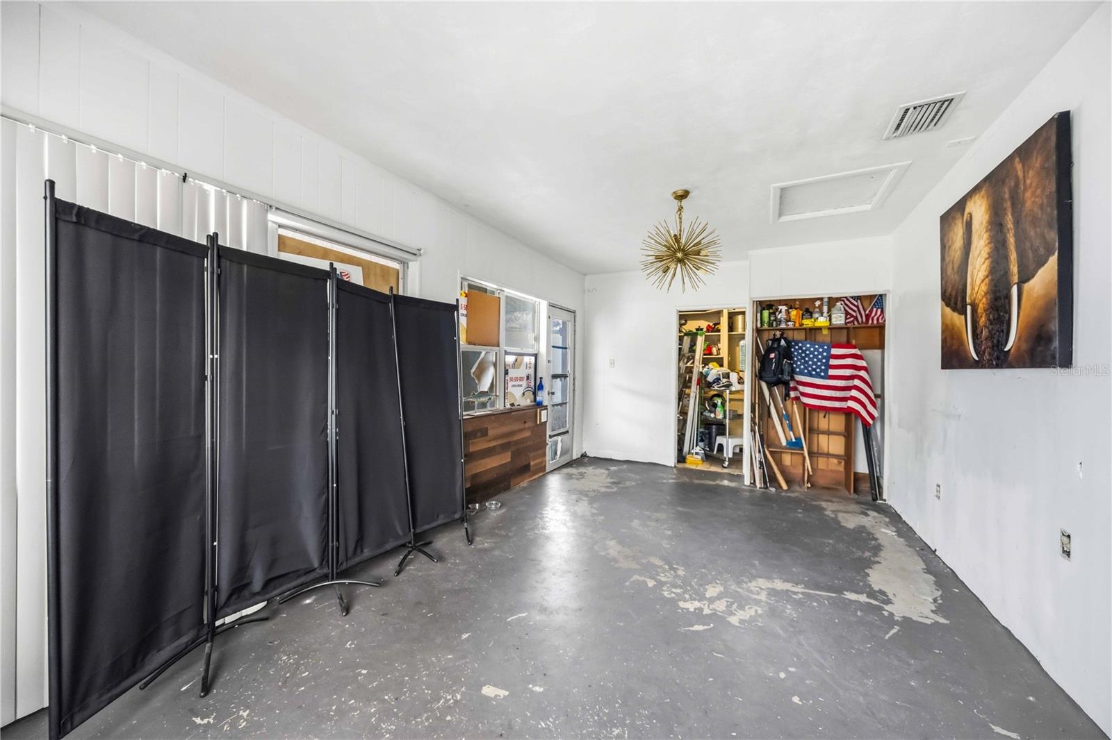 1909 BUCCANEER DR — photo 25