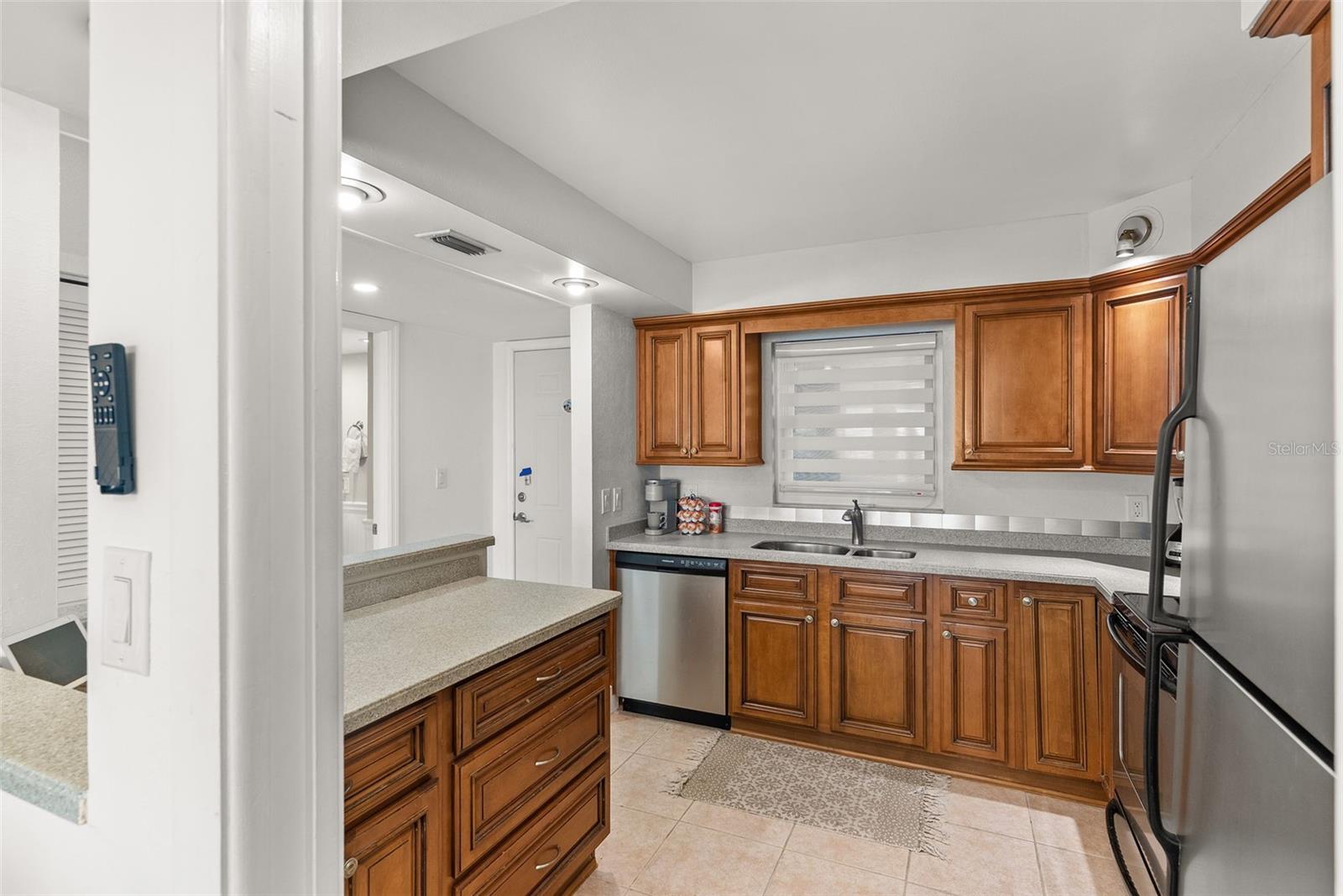 1230 GULF BLVD #1204 — photo 12