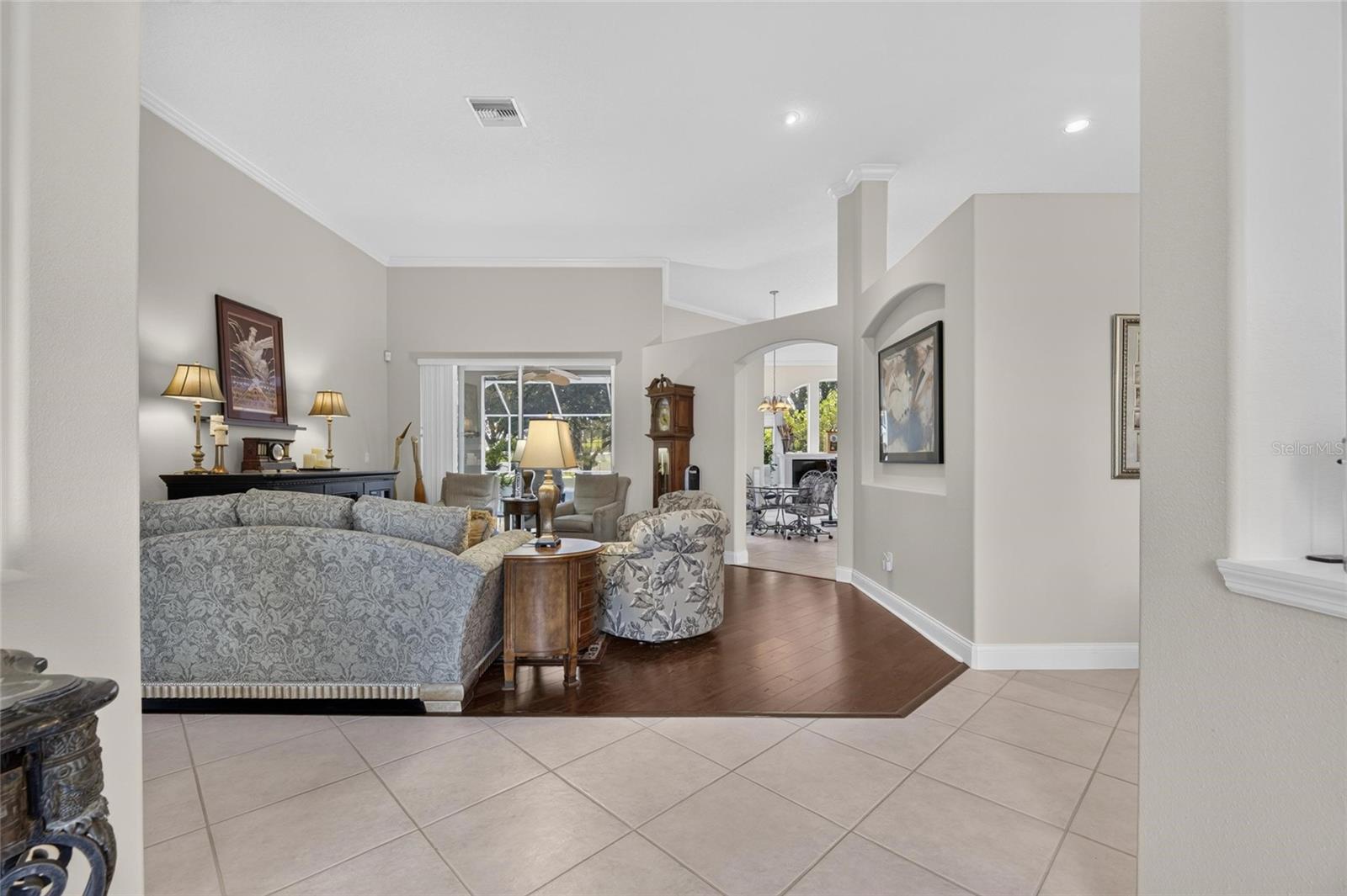 7508 DUNBRIDGE DR — photo 22