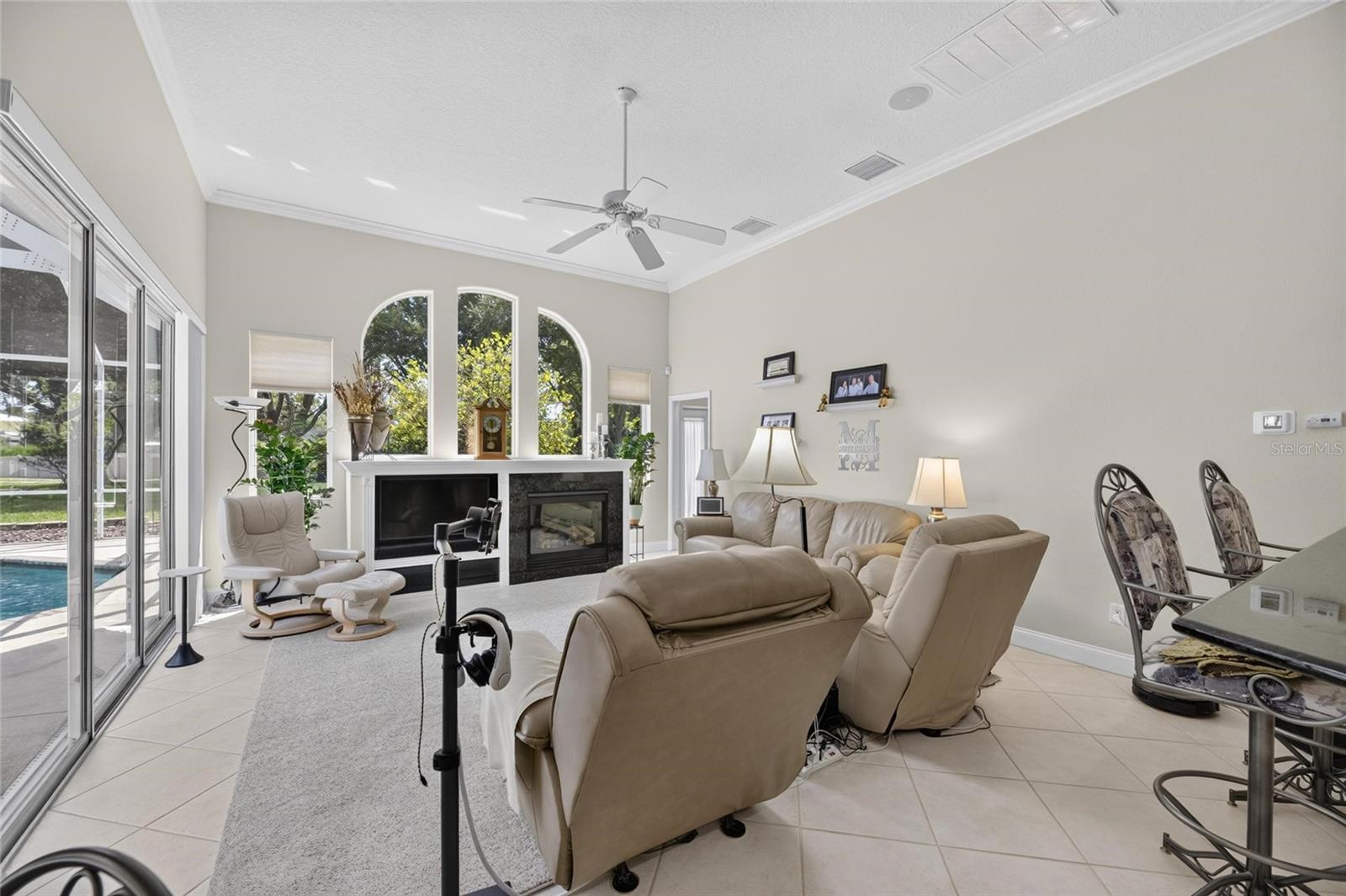 7508 DUNBRIDGE DR — photo 35