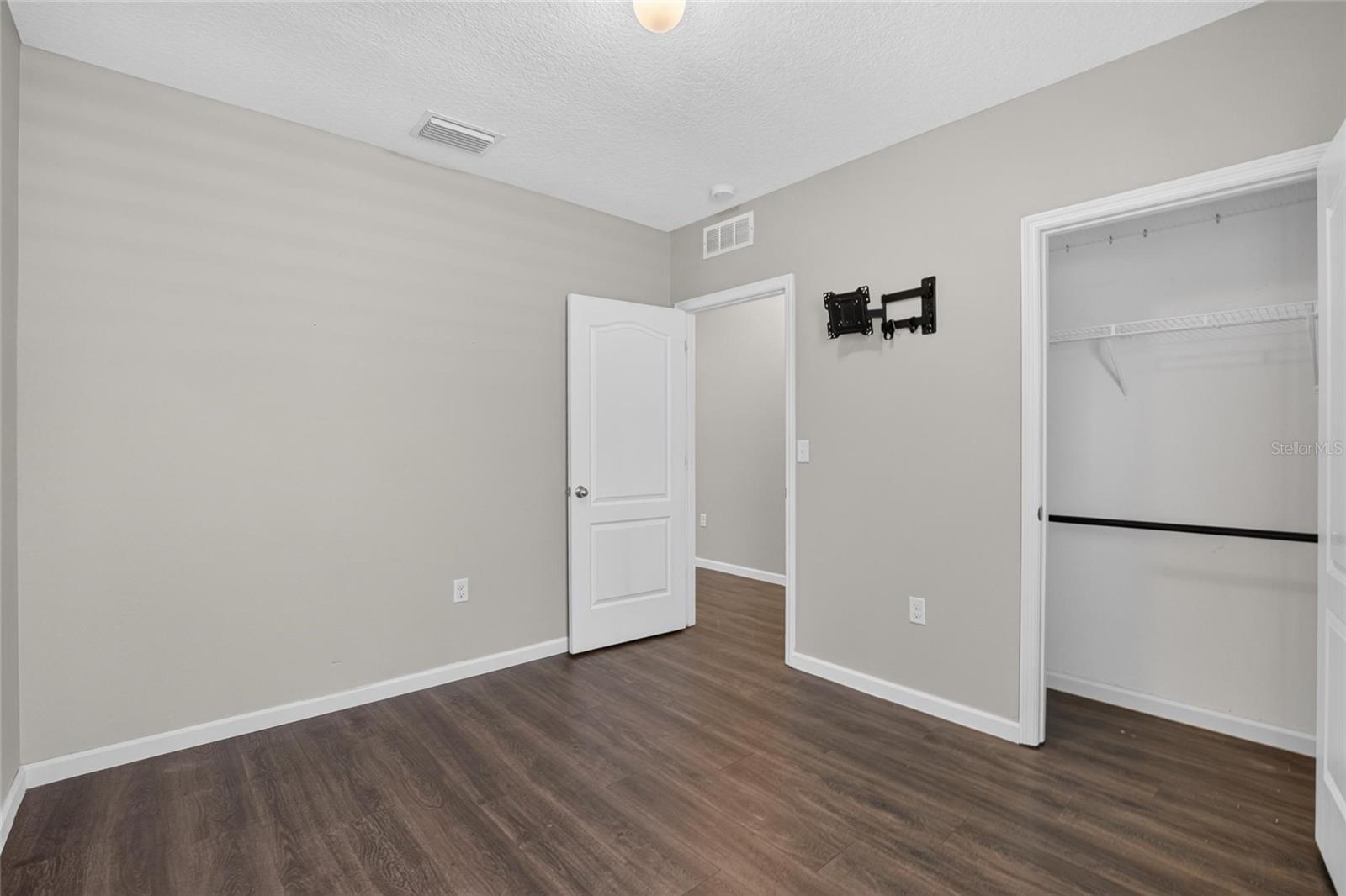 12035 SUBURBAN SUNRISE ST — photo 14