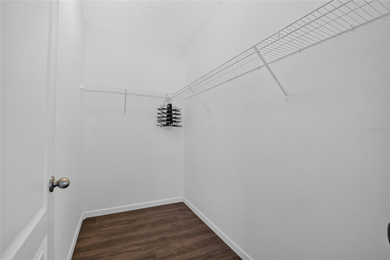 12035 SUBURBAN SUNRISE ST — photo 39
