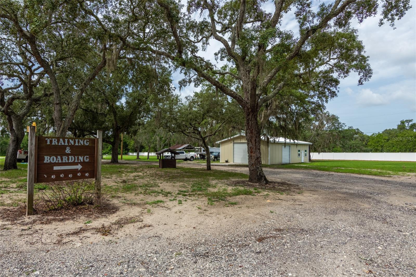 16142 BREAKWATER LN — photo 24