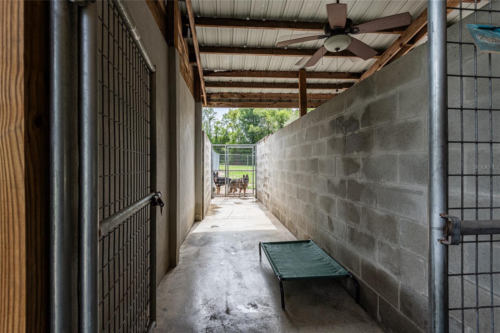 16142 BREAKWATER LN — photo 13