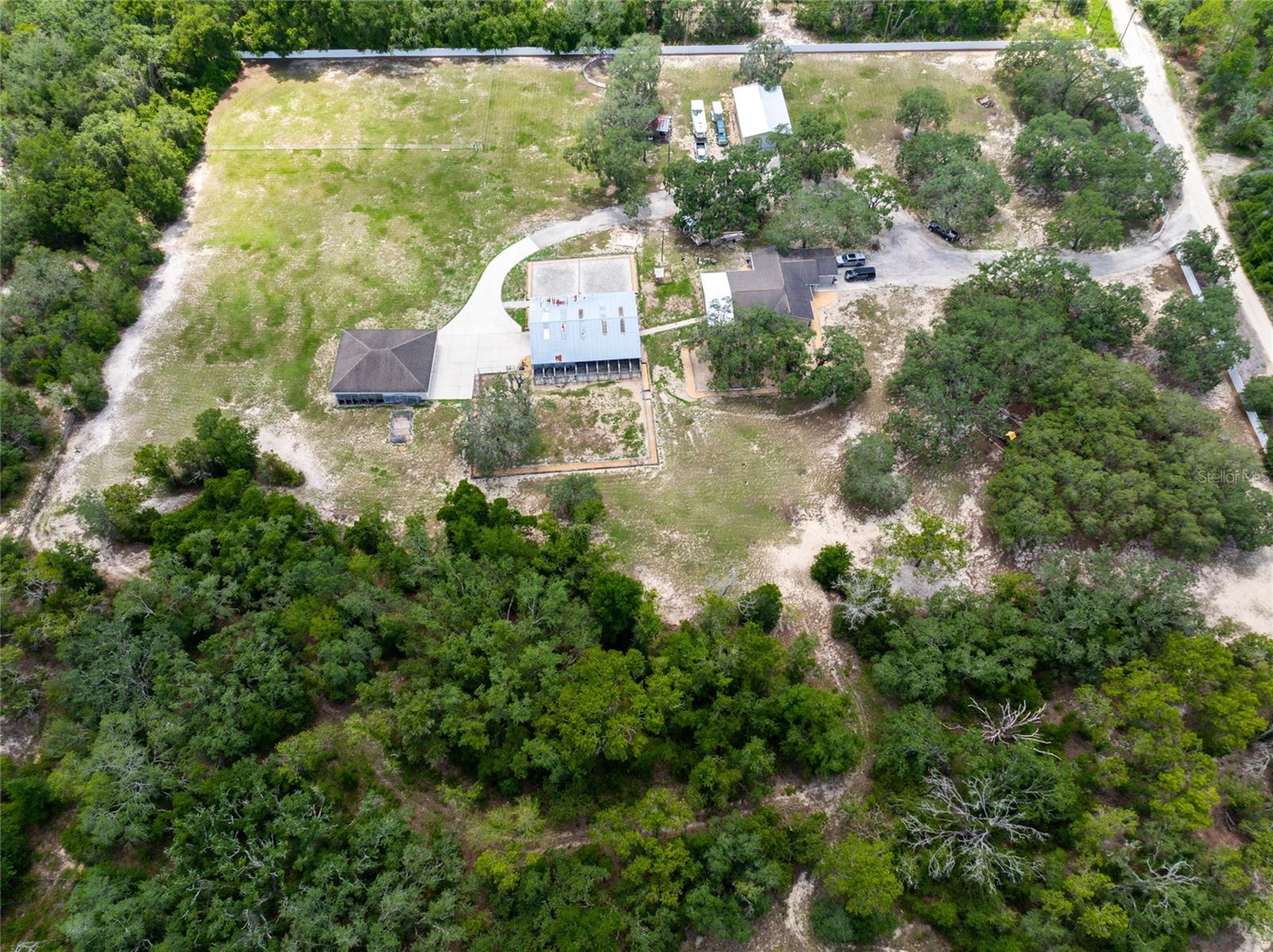 16142 BREAKWATER LN — photo 28