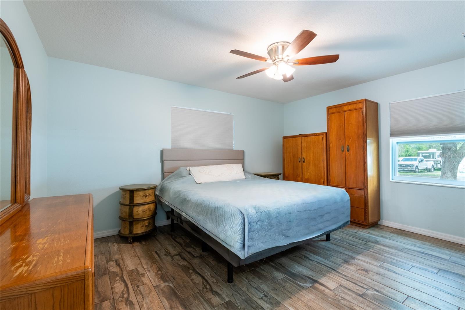 16142 BREAKWATER LN — photo 8