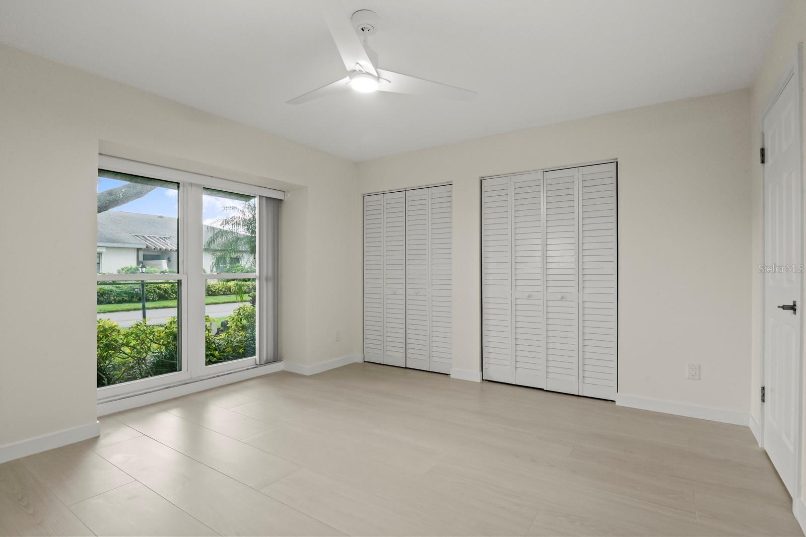 2703 LANCASTER DR — photo 19