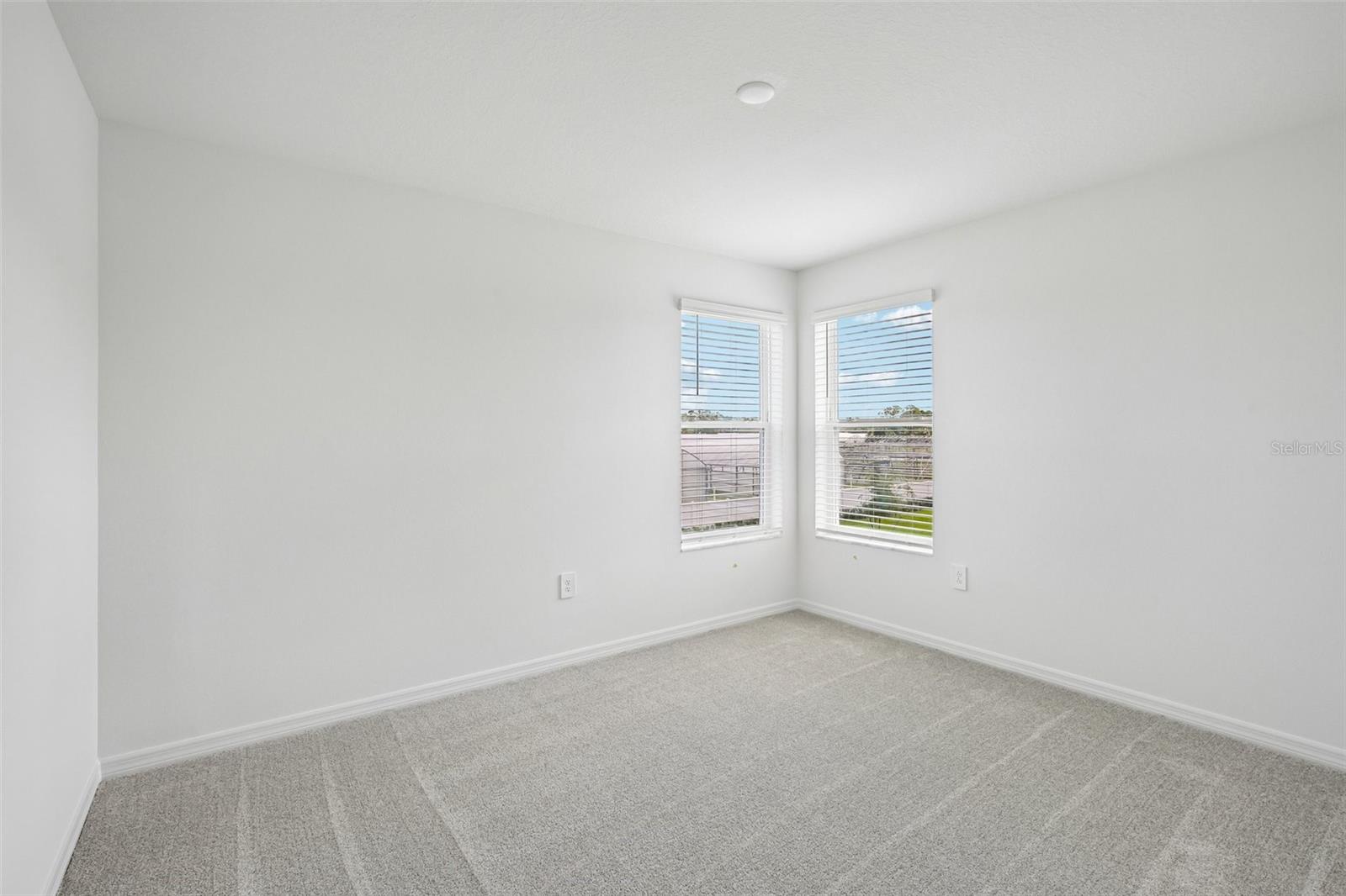 4520 OUTHAUL RUN — photo 35