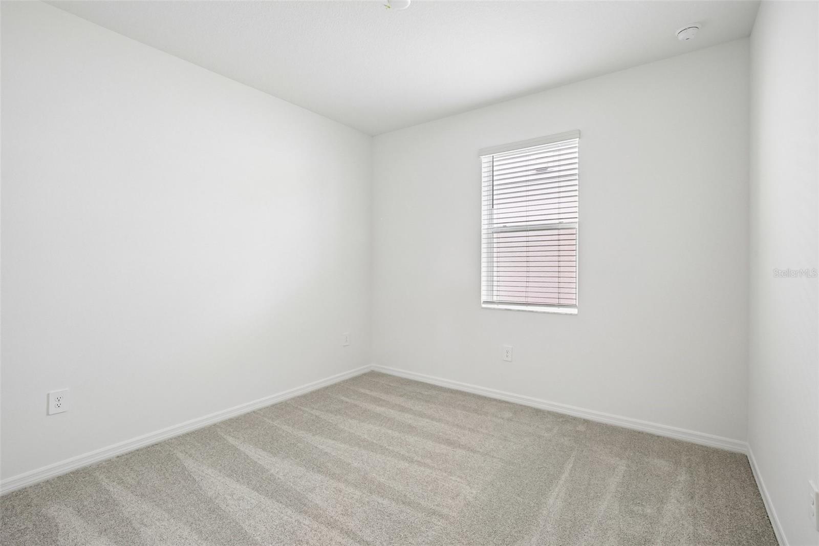 4520 OUTHAUL RUN — photo 29