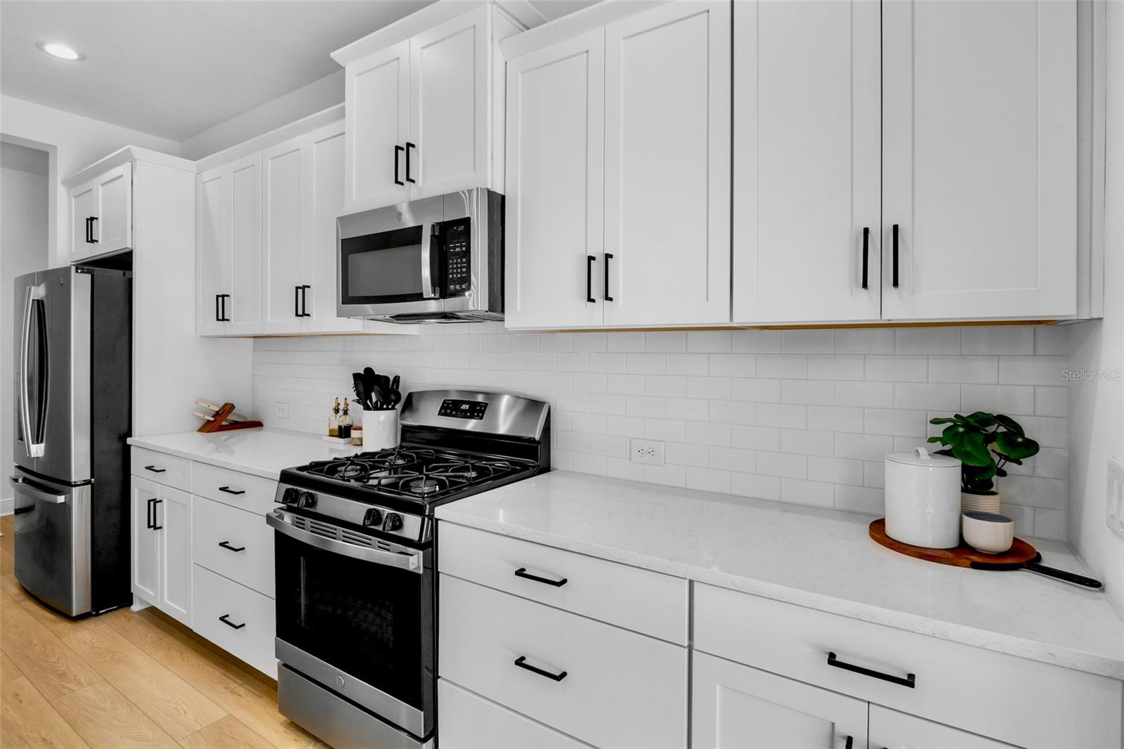10113 CANAVERAL CIR — photo 13