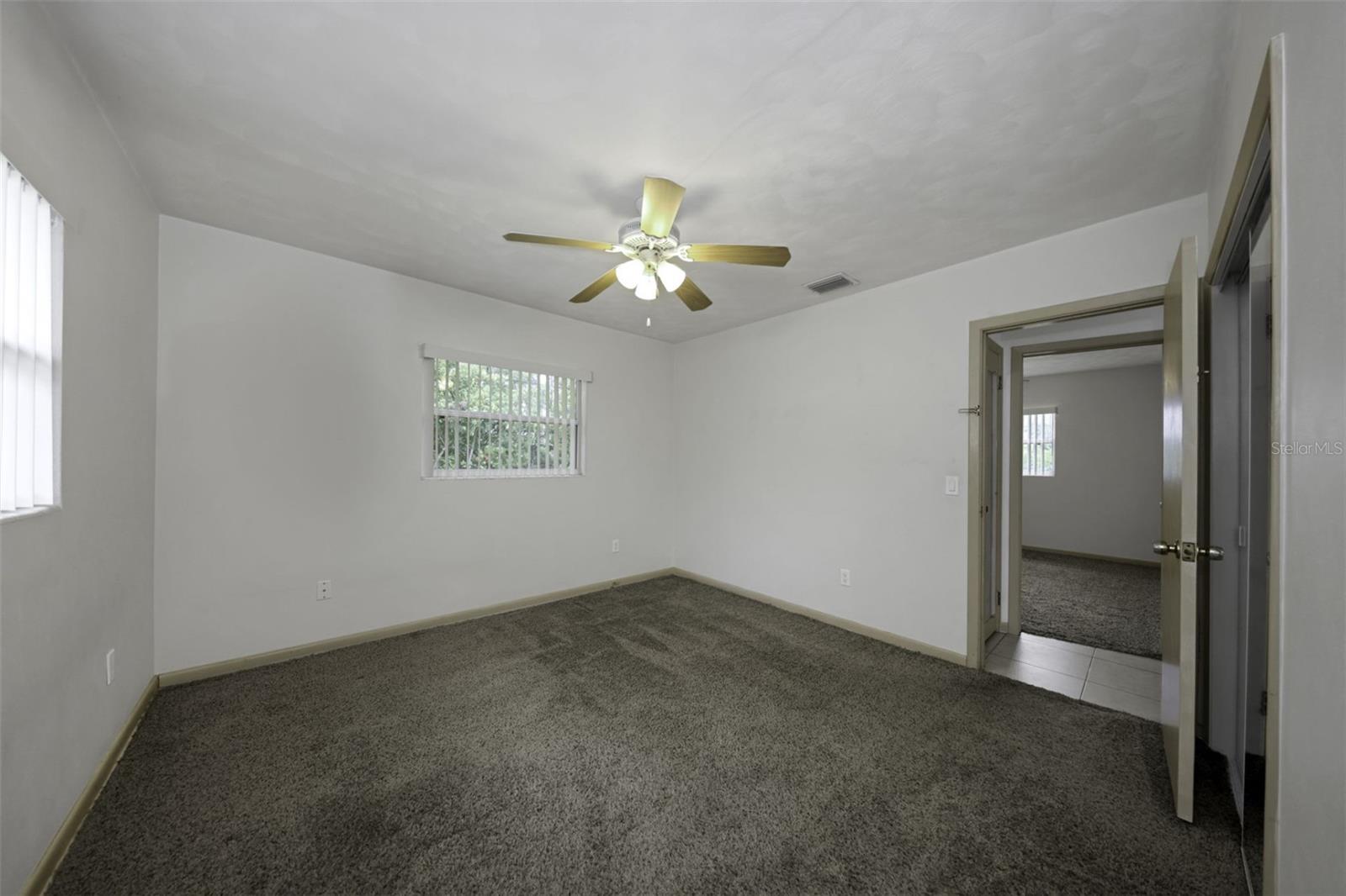 2077 DRUID RD E — photo 55