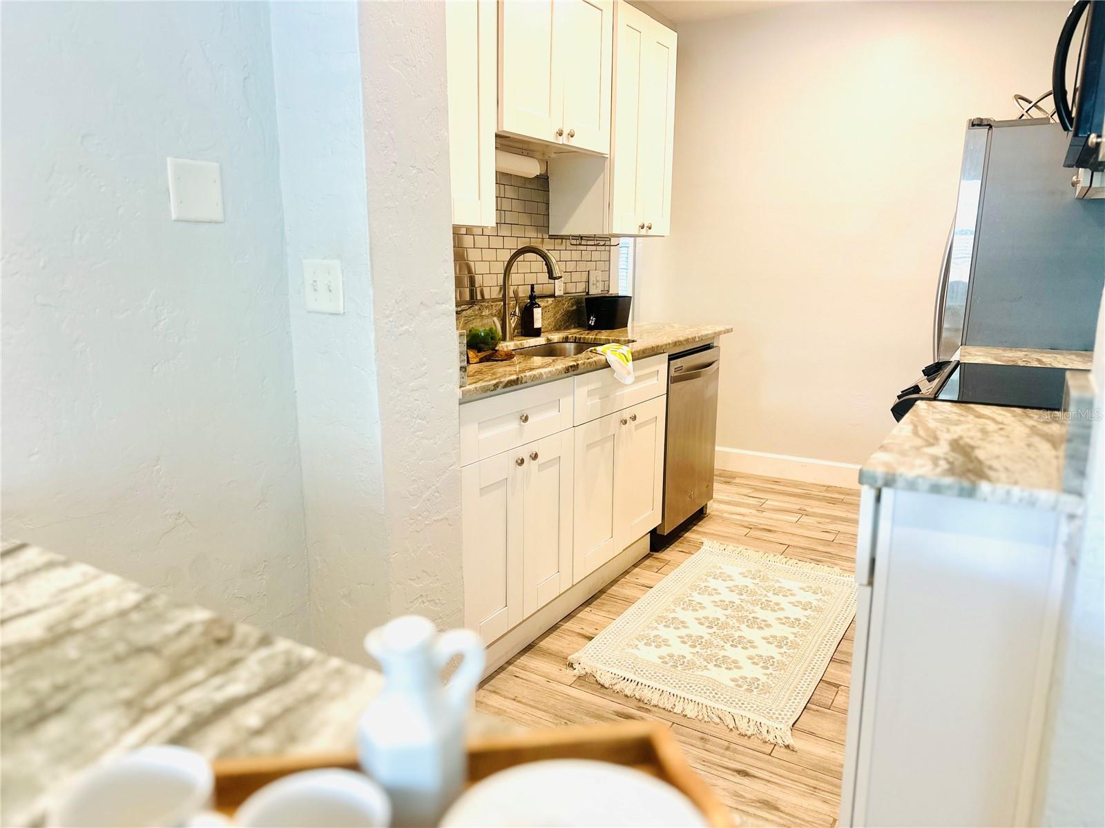 3925 W BAY VIEW AVE — photo 14
