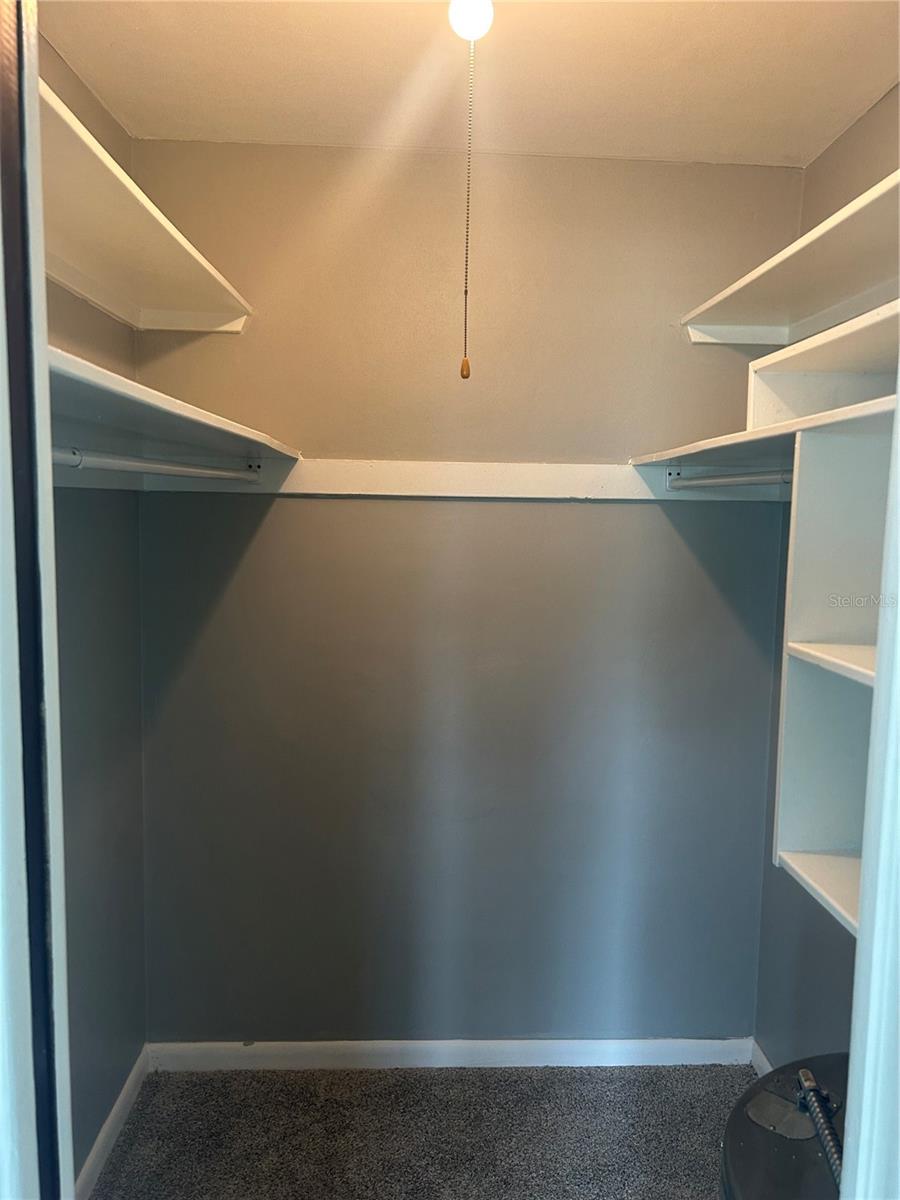 300 35TH AVE N #F8 — photo 16