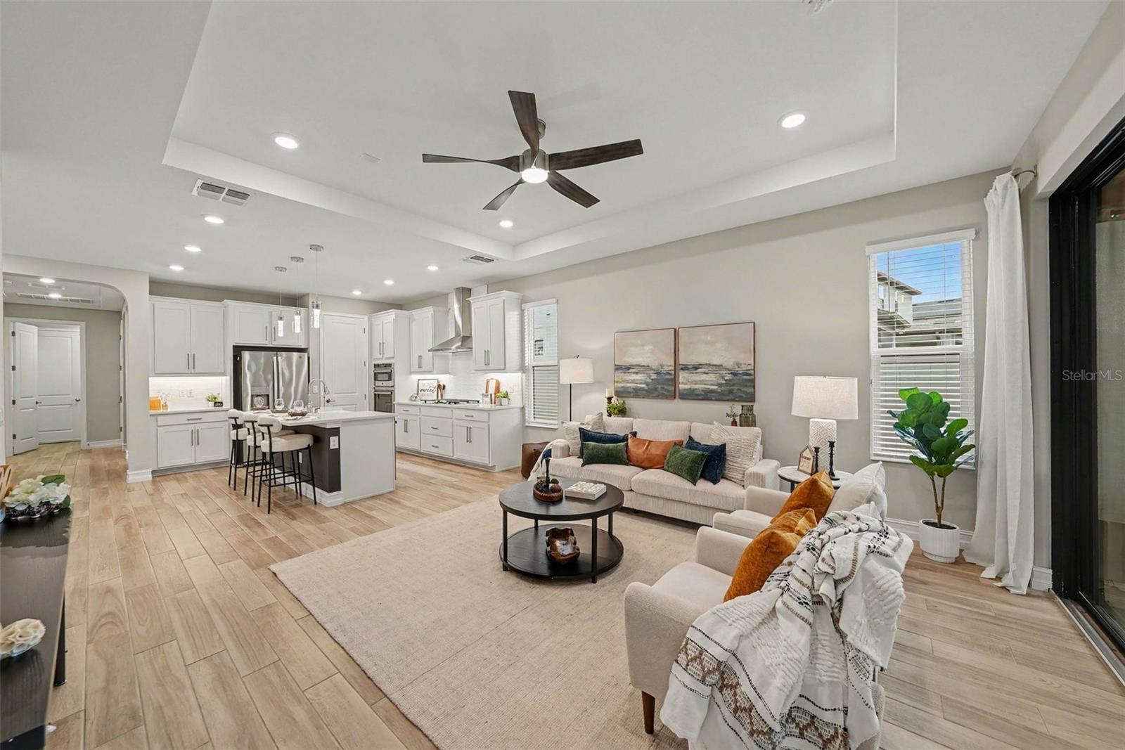 4711 SAN MARTINO DR — photo 2