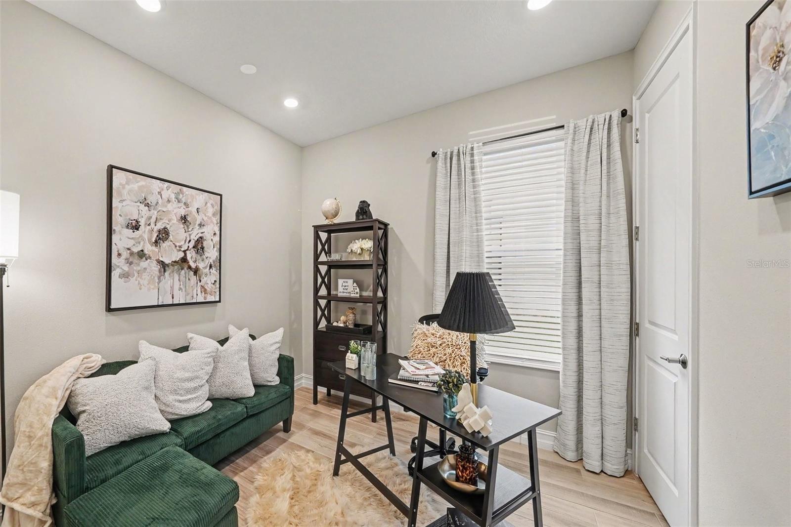 4711 SAN MARTINO DR — photo 21