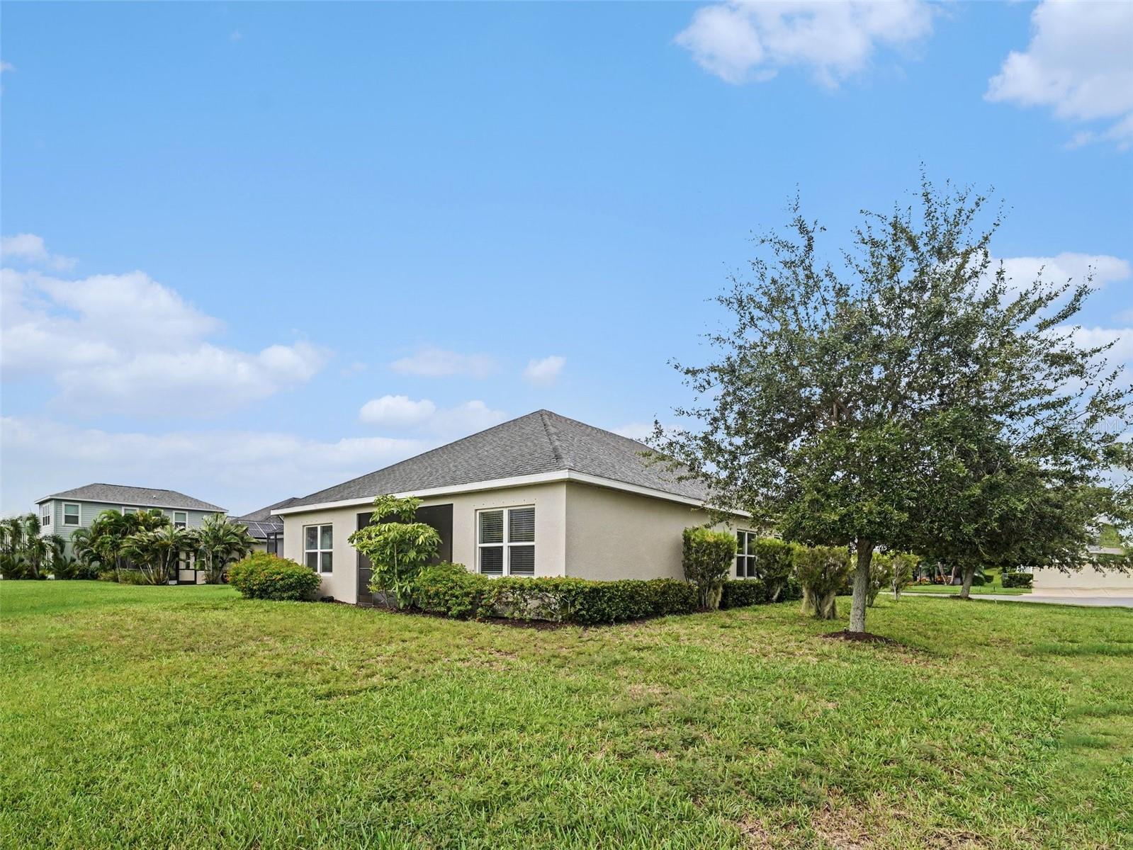 7521 RIDGELAKE CIR — photo 29