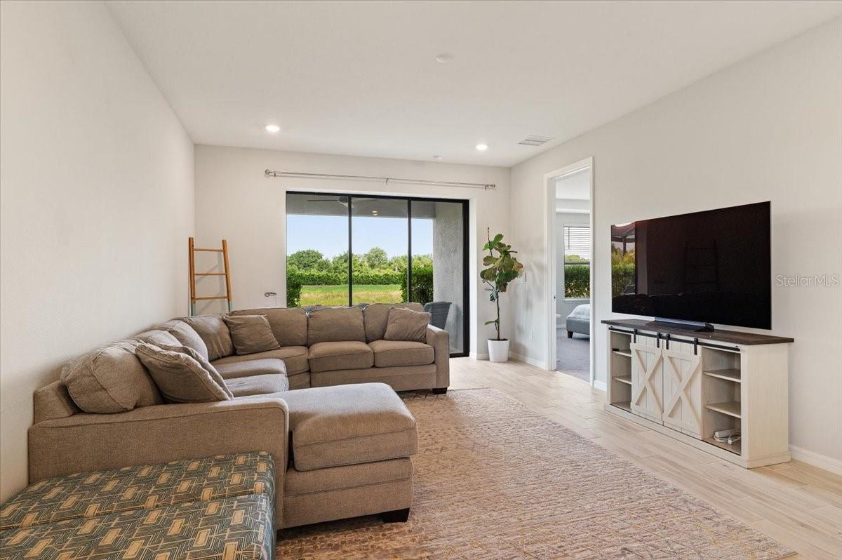 9016 TEQUILA SUNRISE DR — photo 17