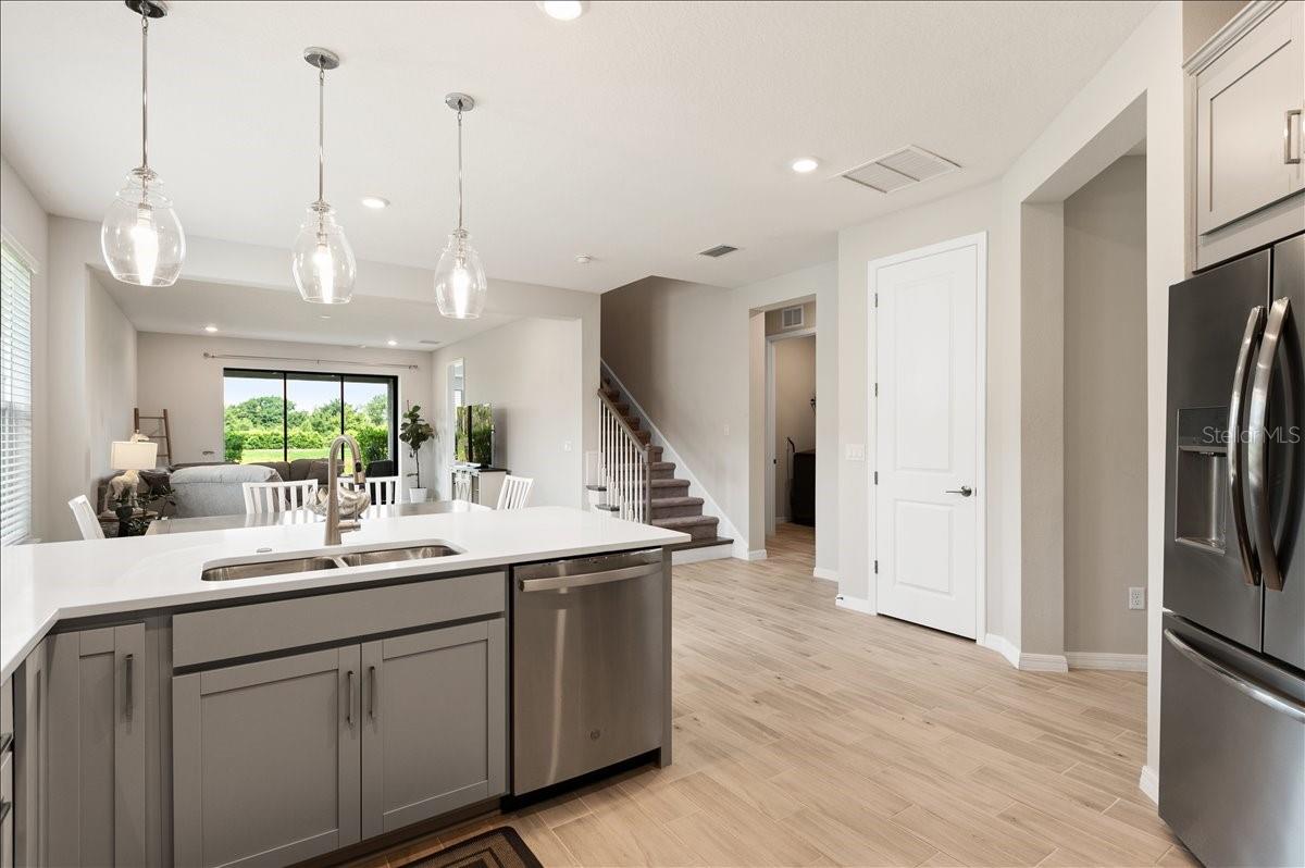 9016 TEQUILA SUNRISE DR — photo 11