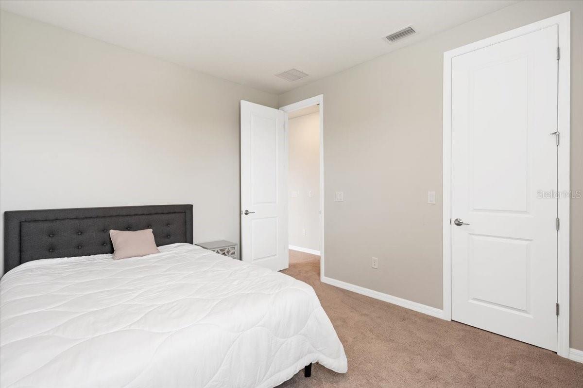 9016 TEQUILA SUNRISE DR — photo 41