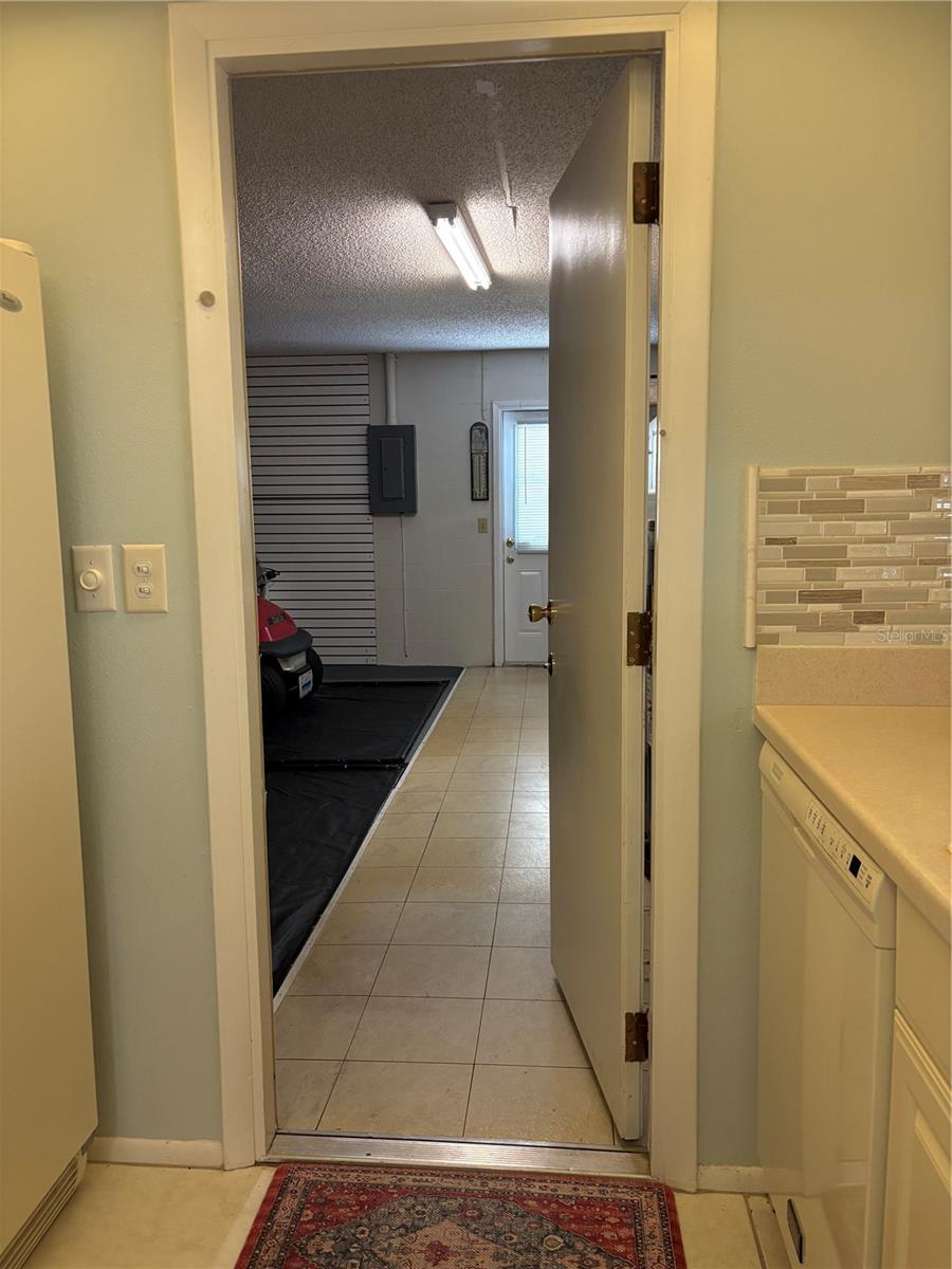 1612 S ELMWOOD DR — photo 36