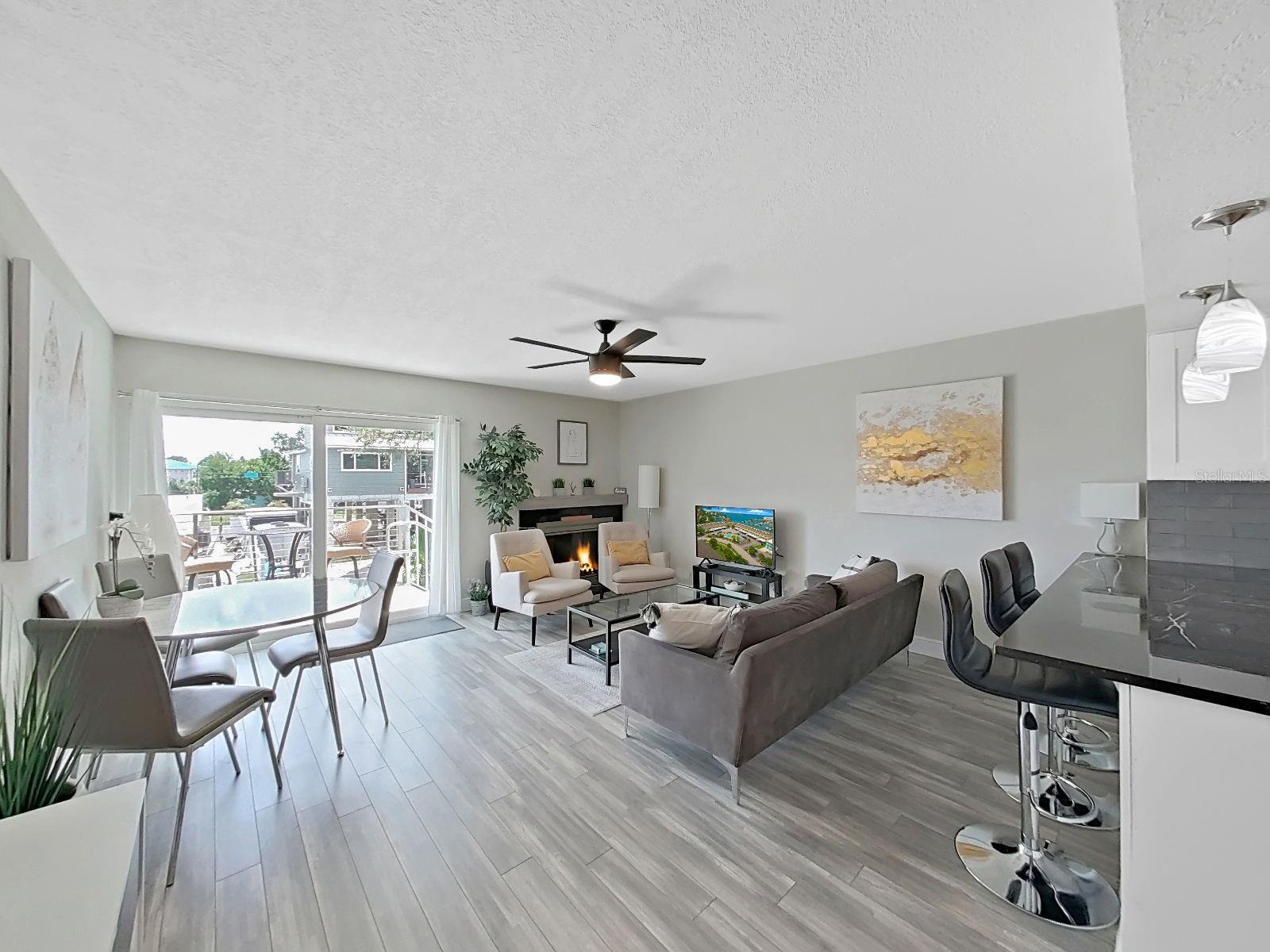 433 S PAULA DR #18 — photo 15