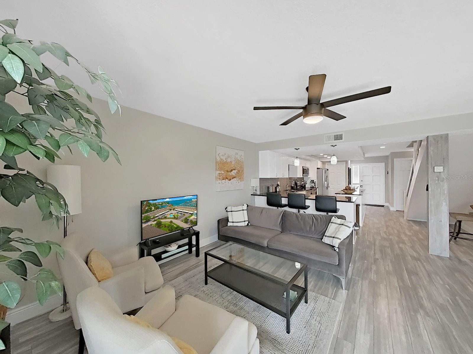 433 S PAULA DR #18 — photo 21