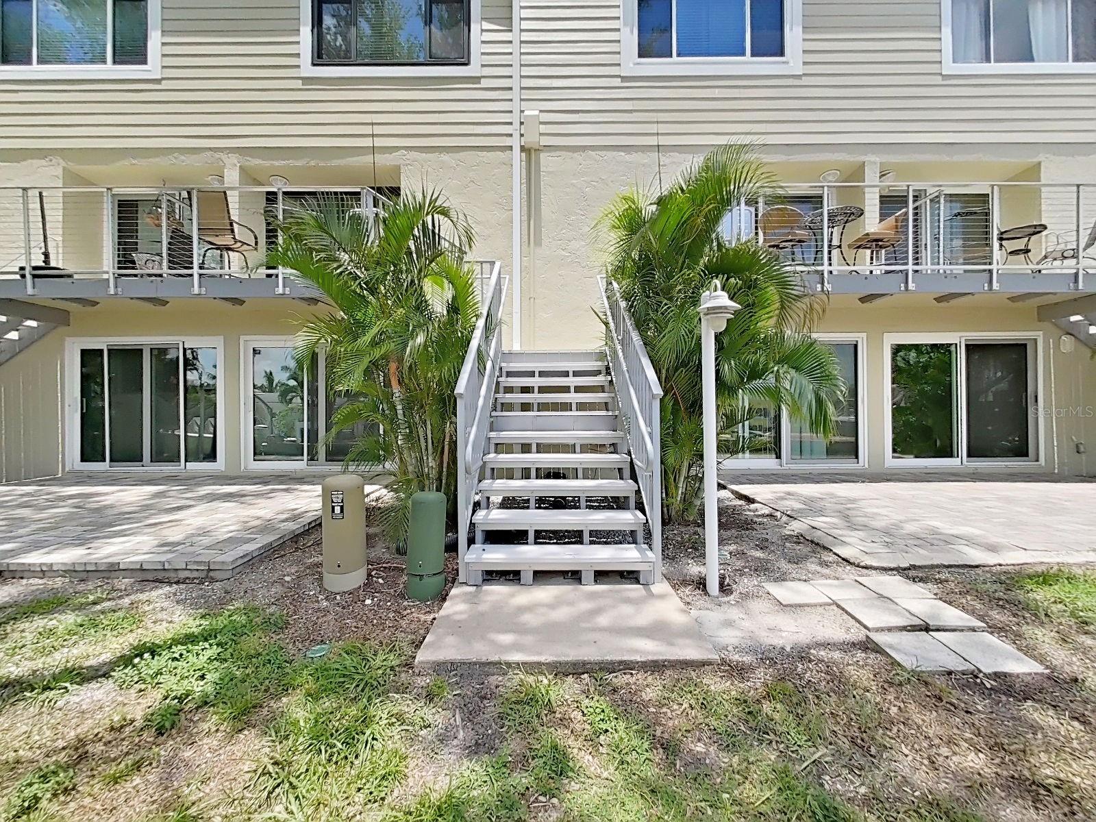 433 S PAULA DR #18 — photo 41