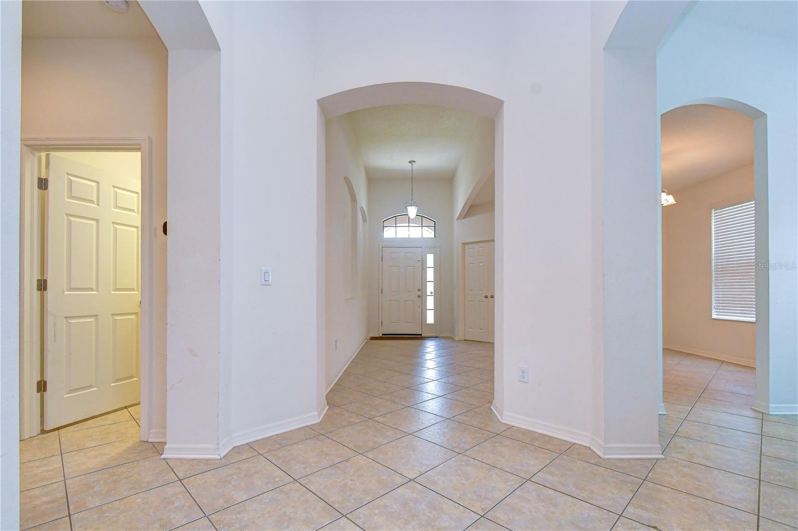 8443 WHITE POPLAR DR — photo 52