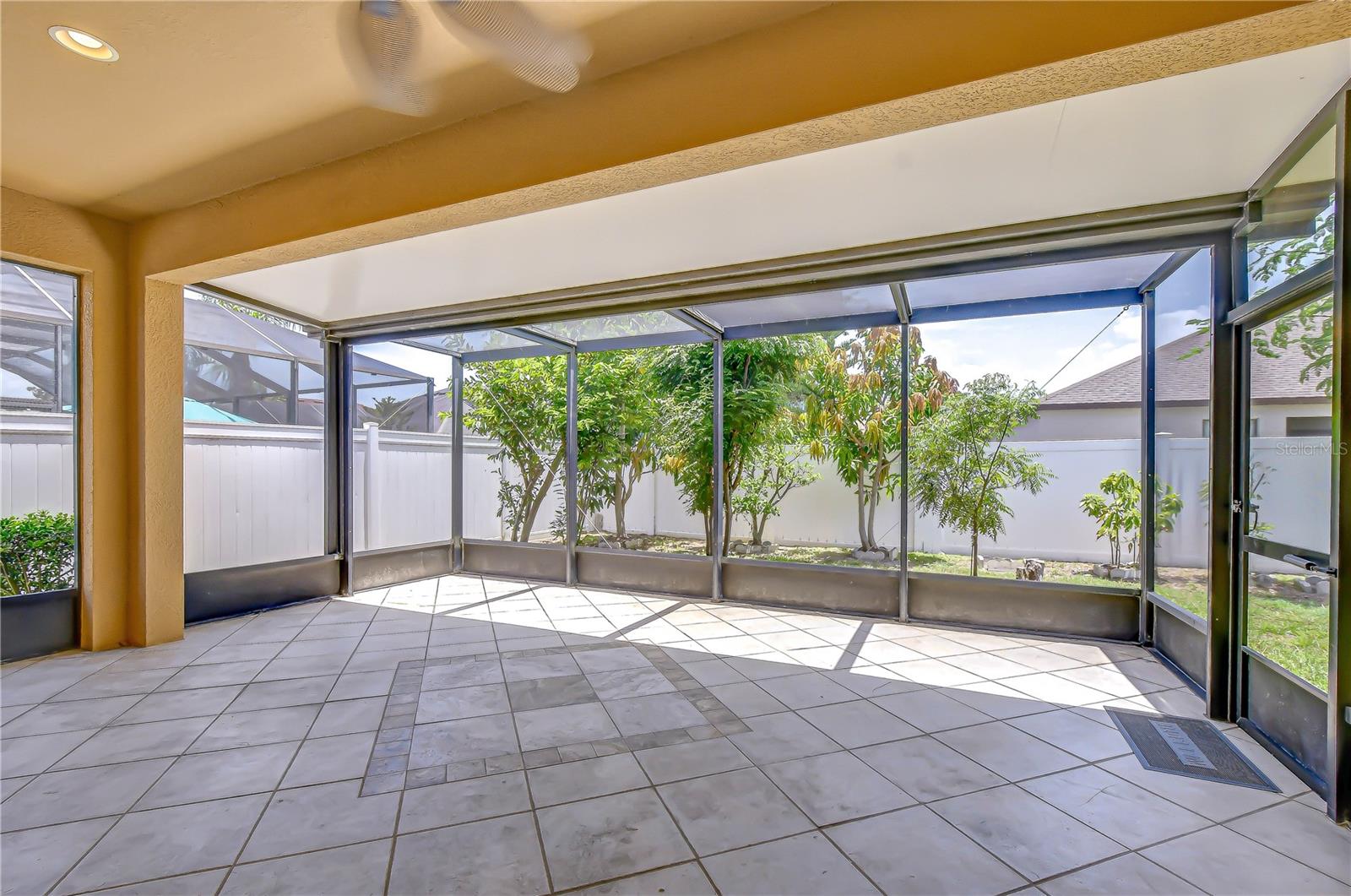 8443 WHITE POPLAR DR — photo 62